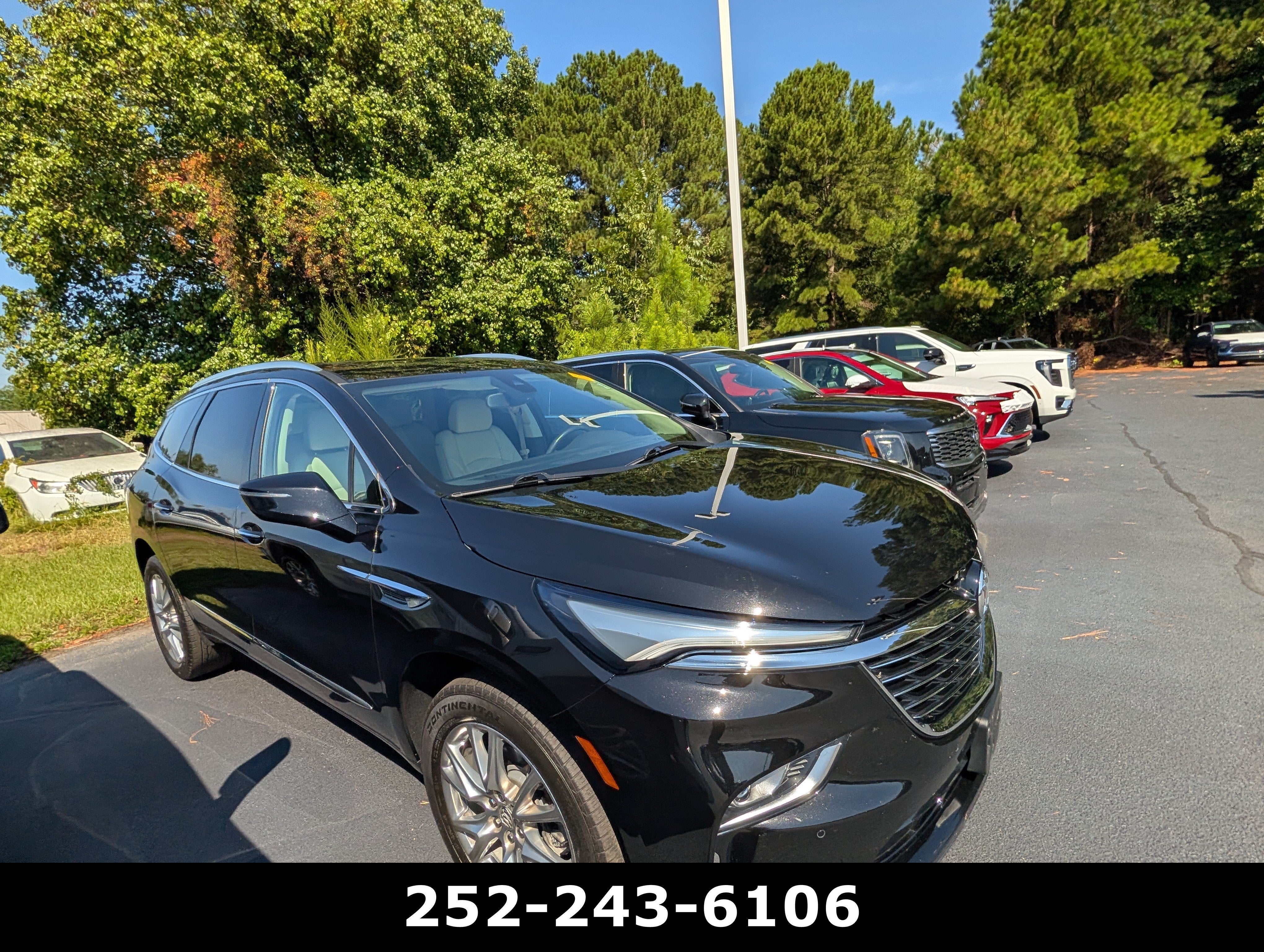 2023 Buick Enclave Essence