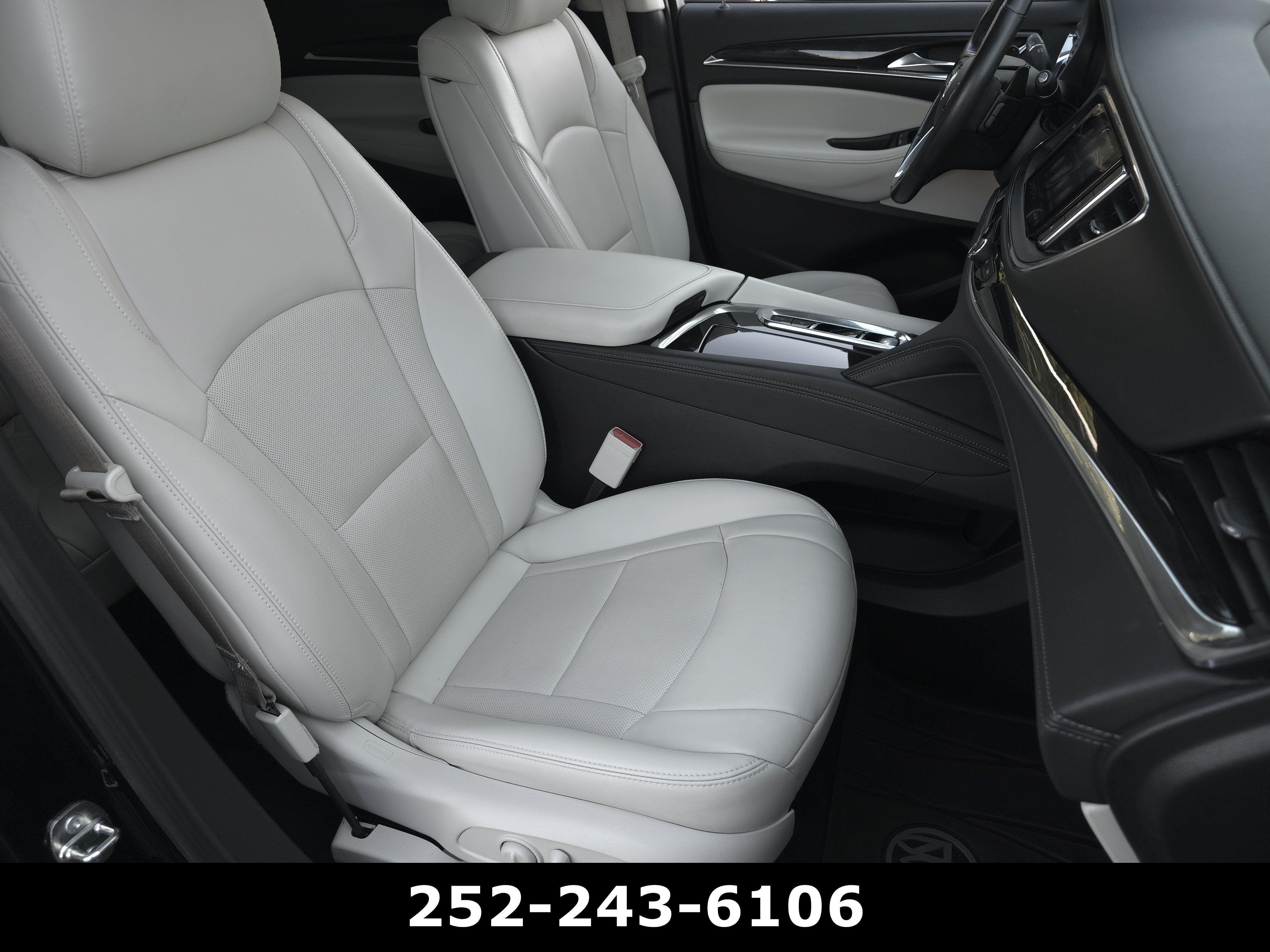 2023 Buick Enclave Essence