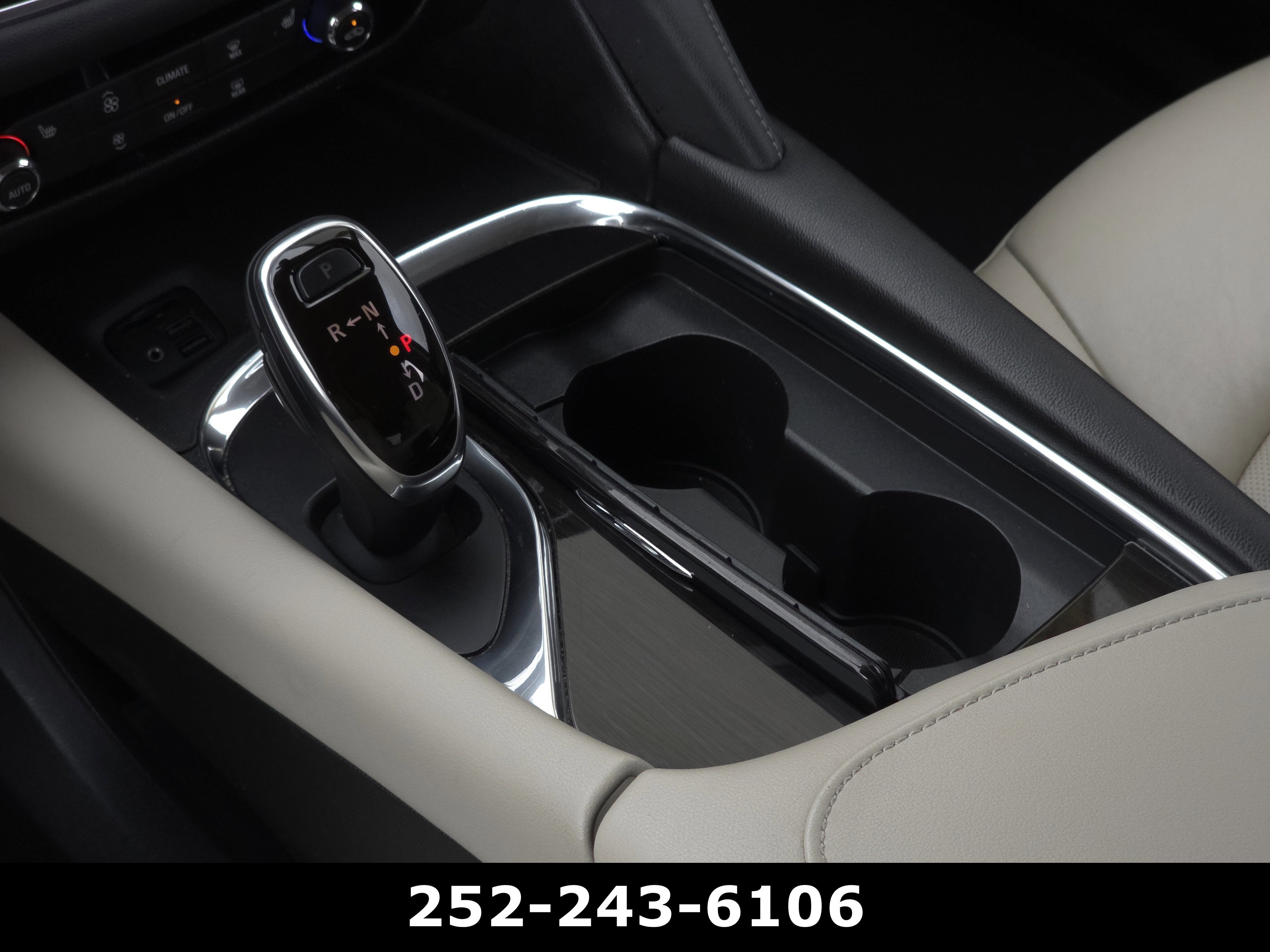 2021 Buick Enclave Essence