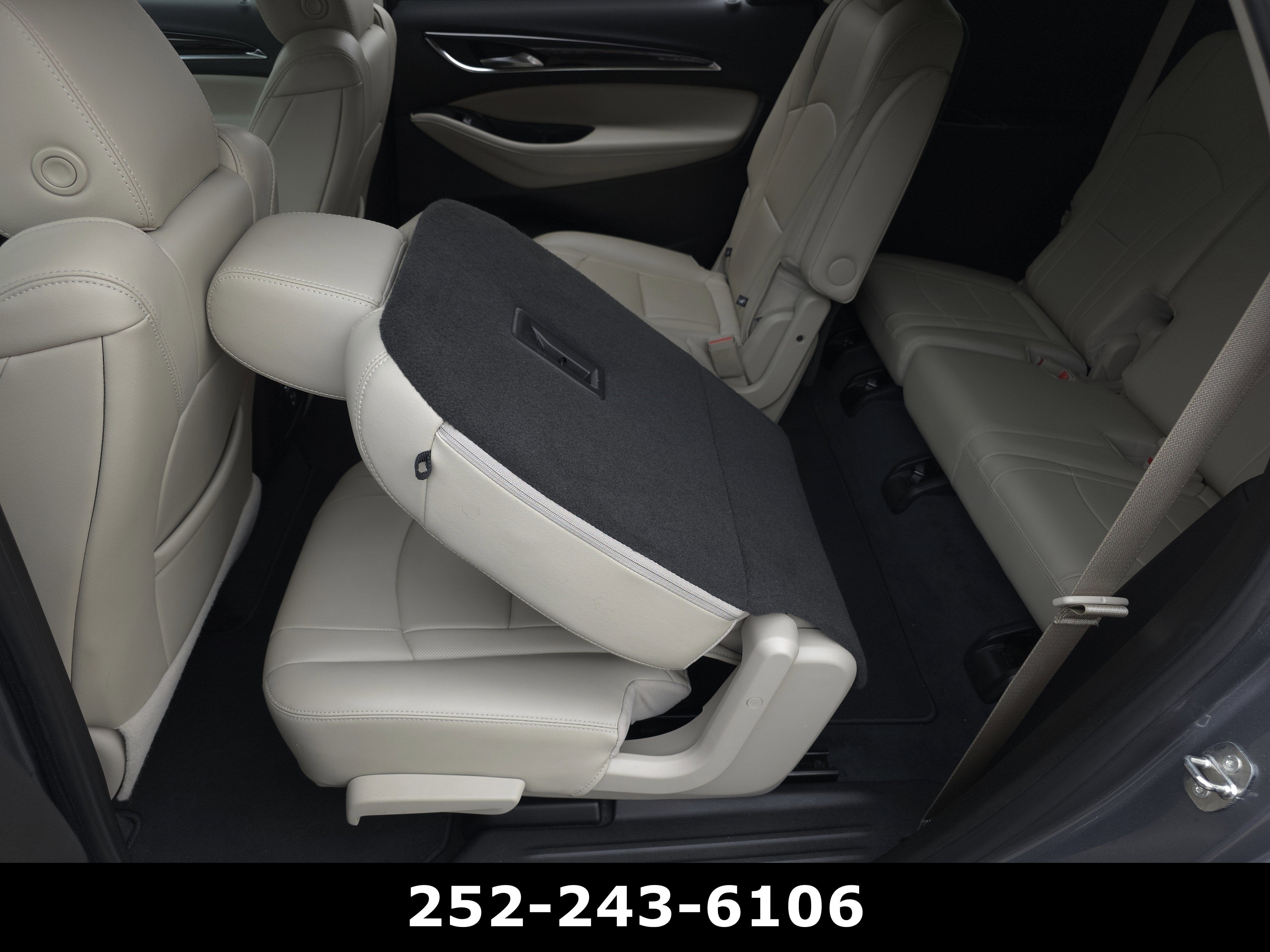 2021 Buick Enclave Essence