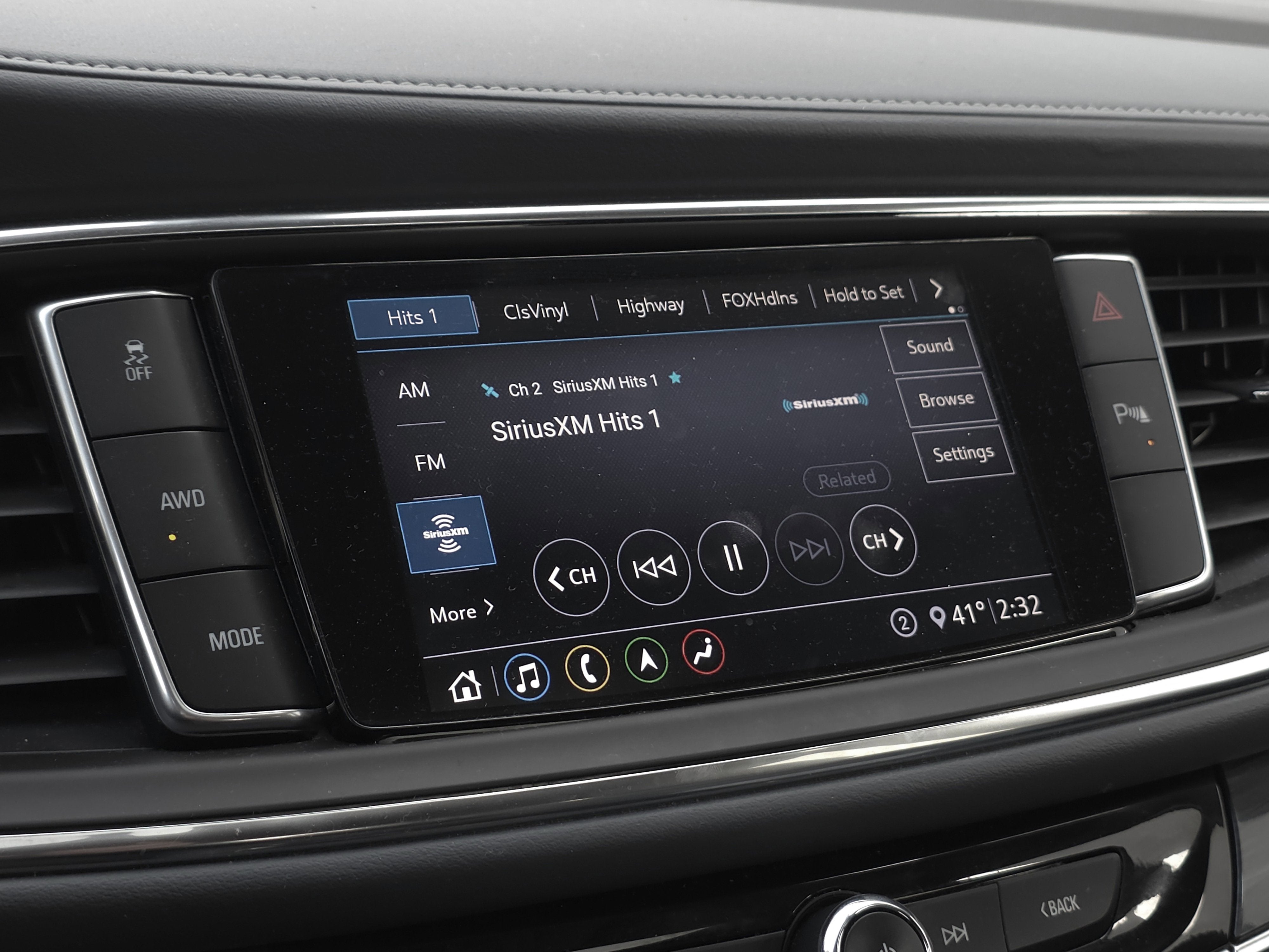 2021 Buick Enclave Essence