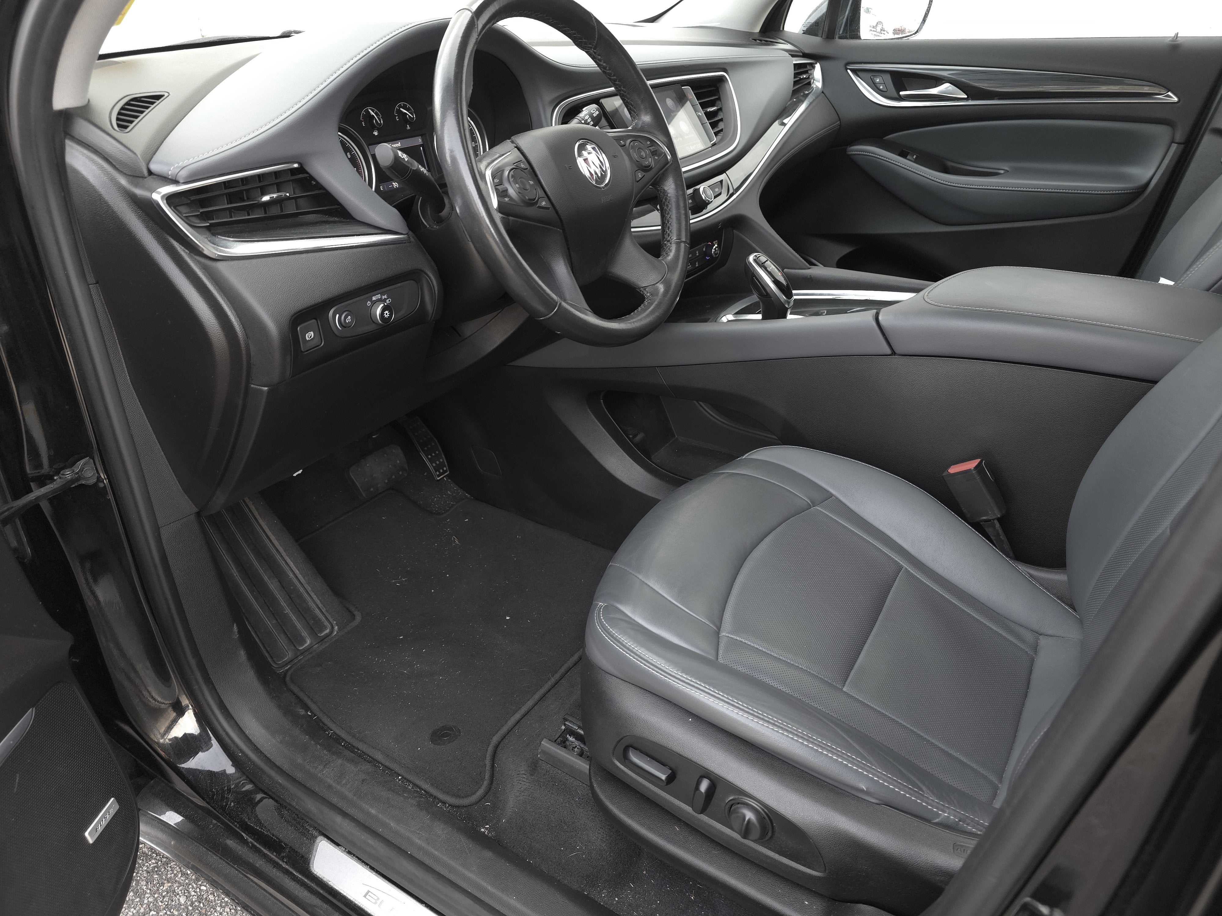 2021 Buick Enclave Essence