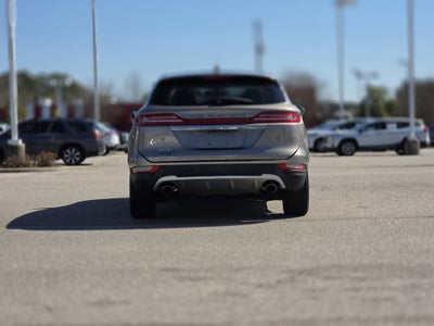 2019 Lincoln MKC Standard