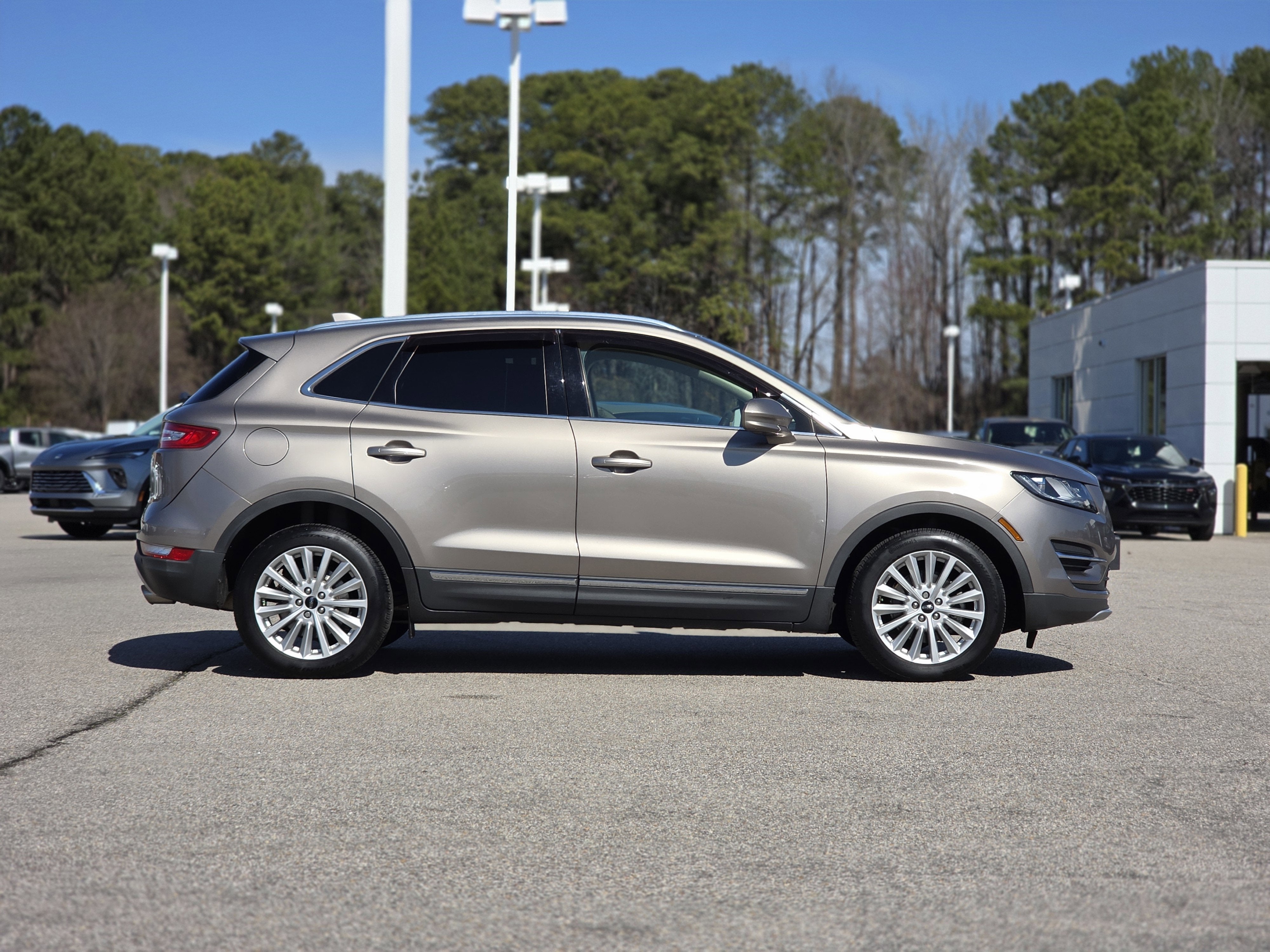 2019 Lincoln MKC Standard