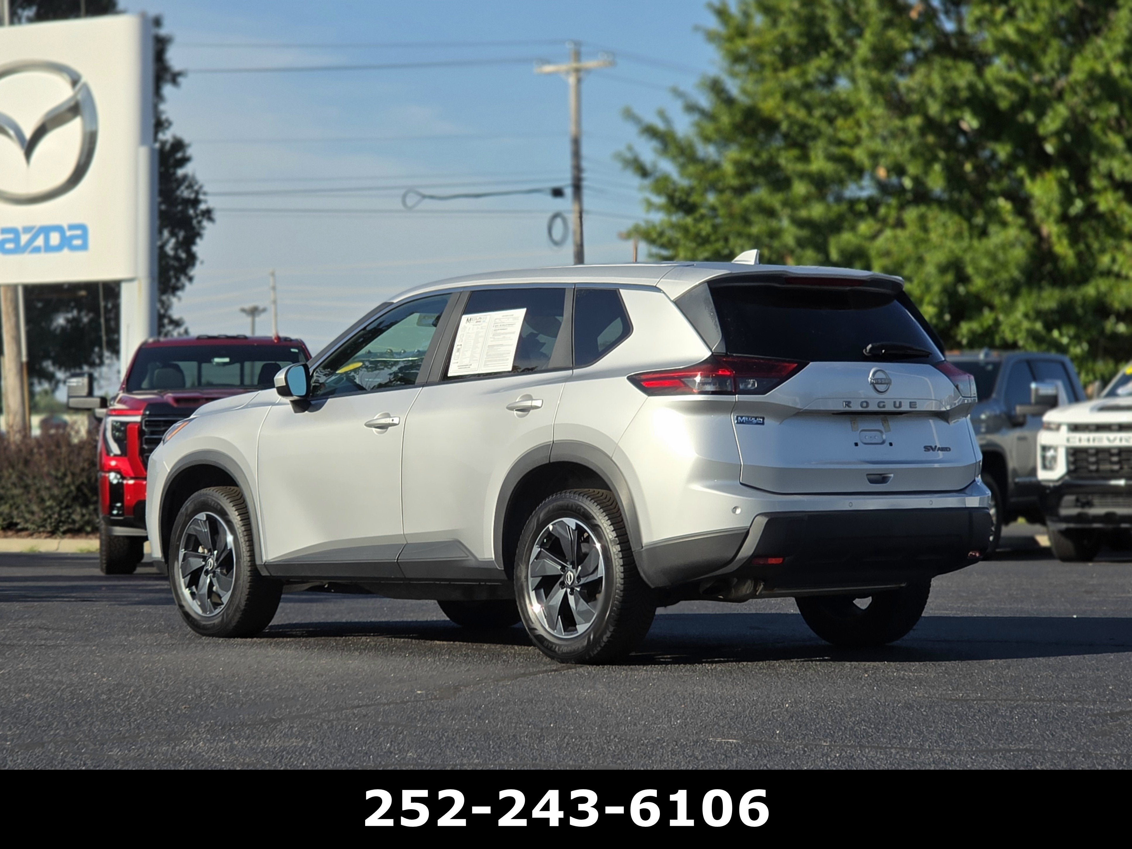 2024 Nissan Rogue SV