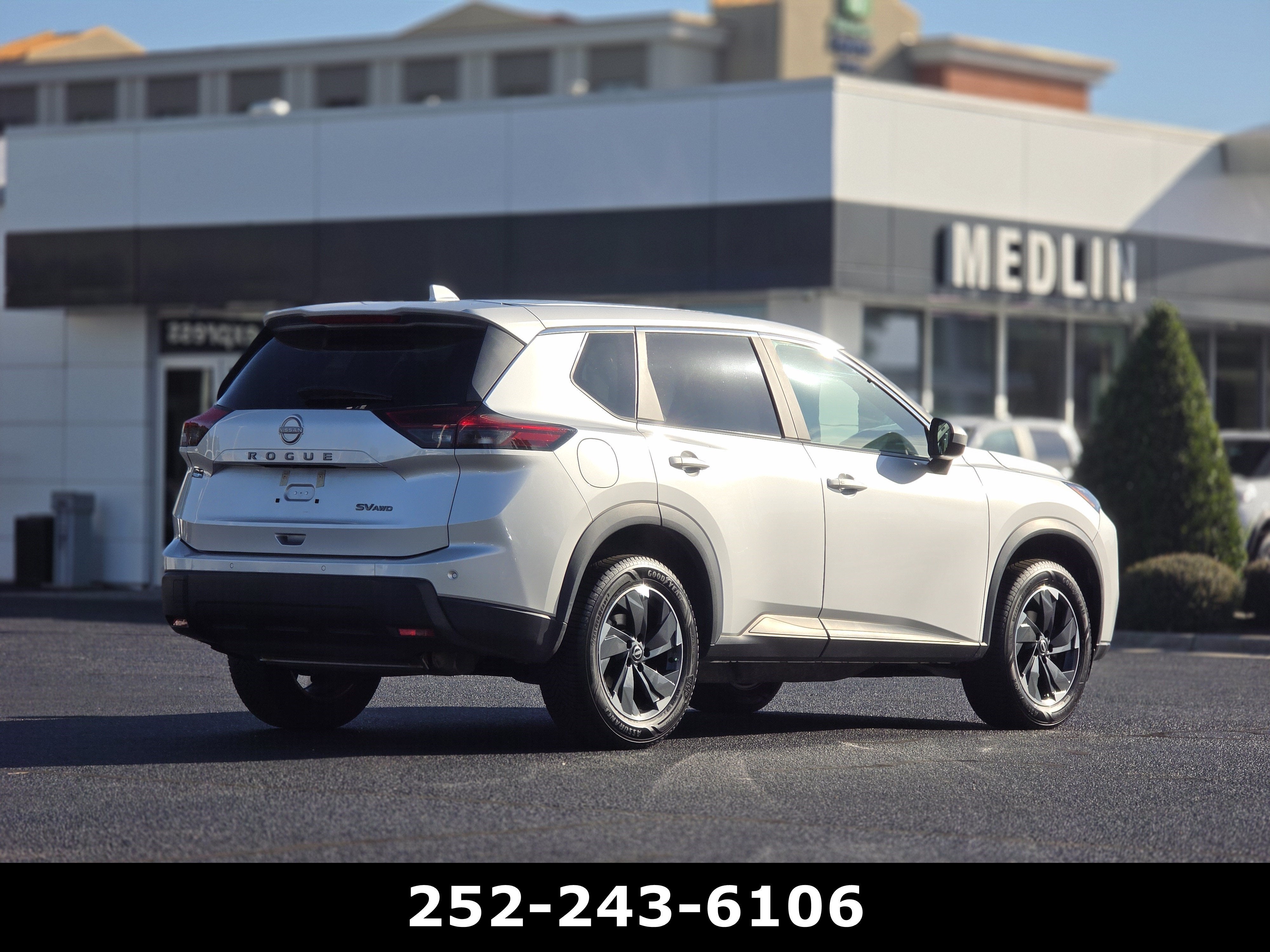 2024 Nissan Rogue SV