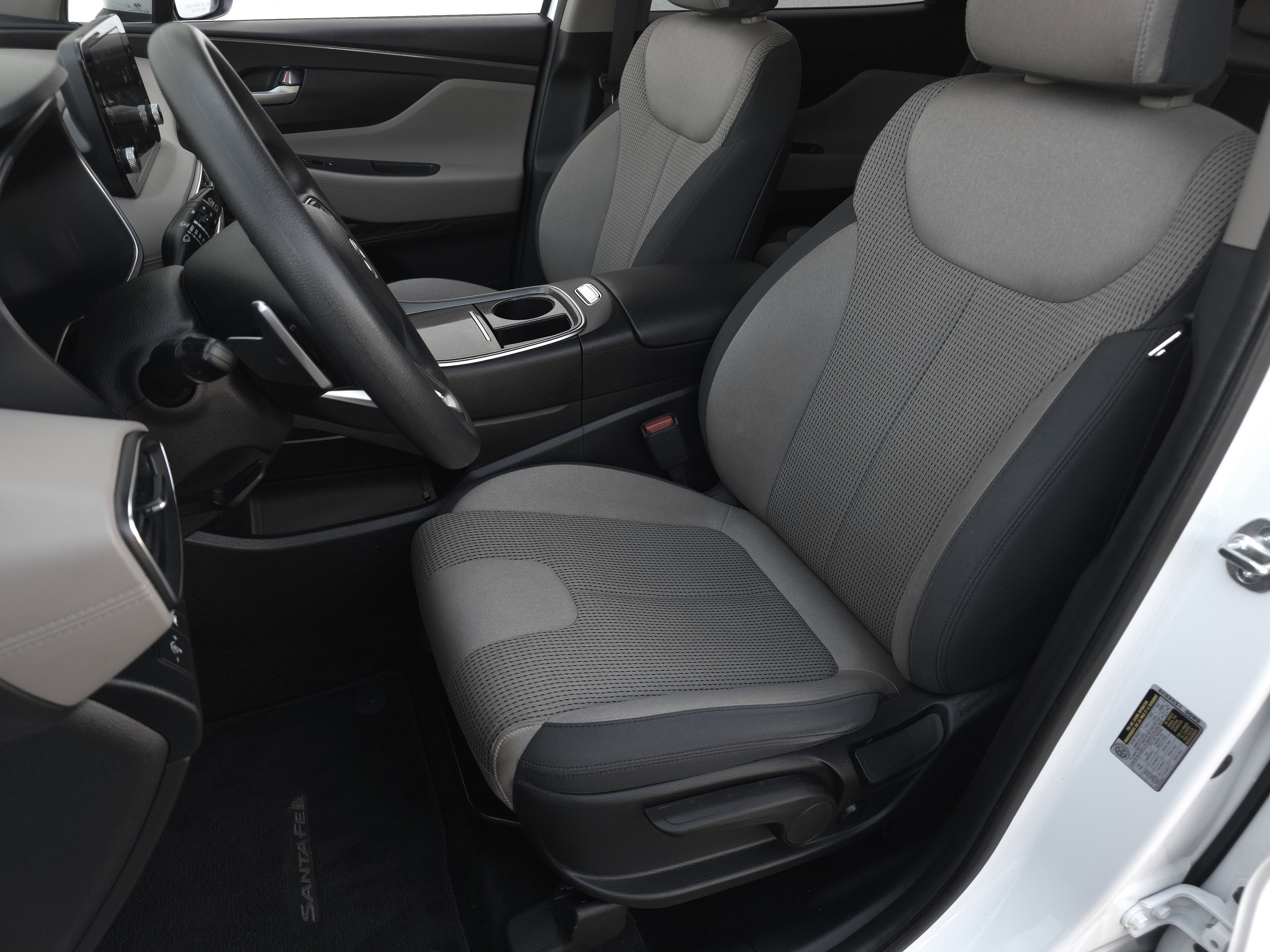 2023 Hyundai SANTA FE SE