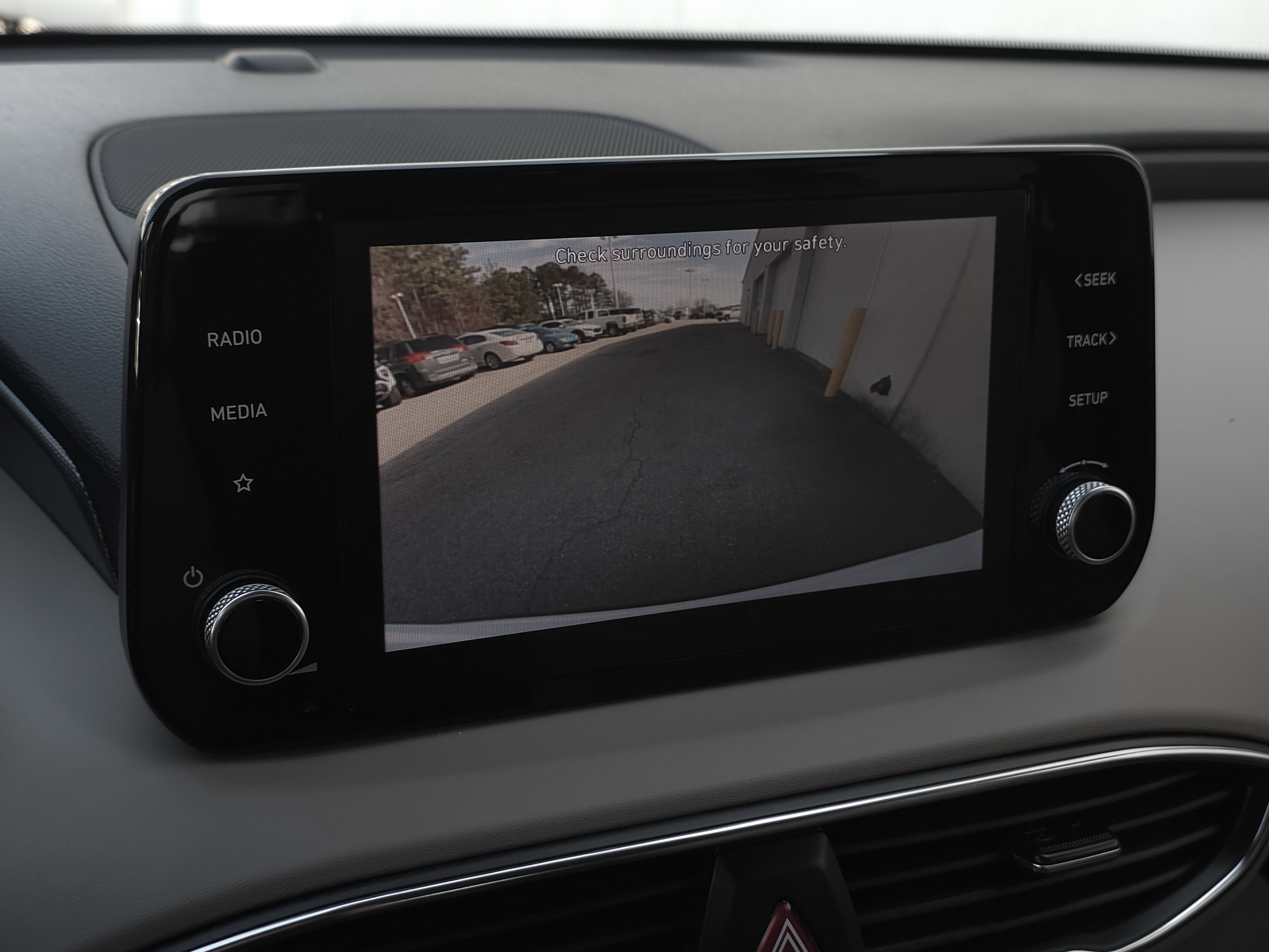 2023 Hyundai SANTA FE SE