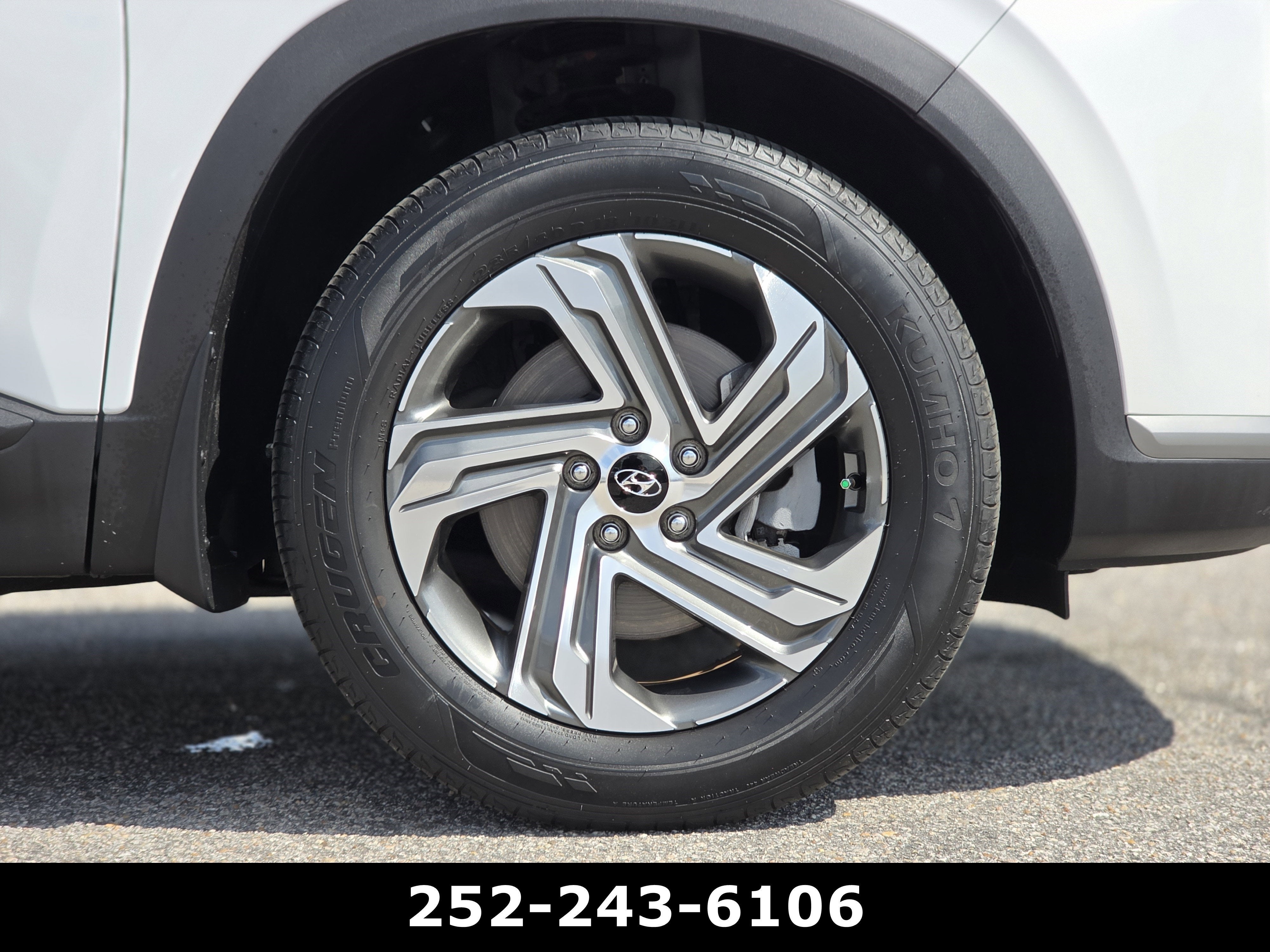 2023 Hyundai SANTA FE SEL