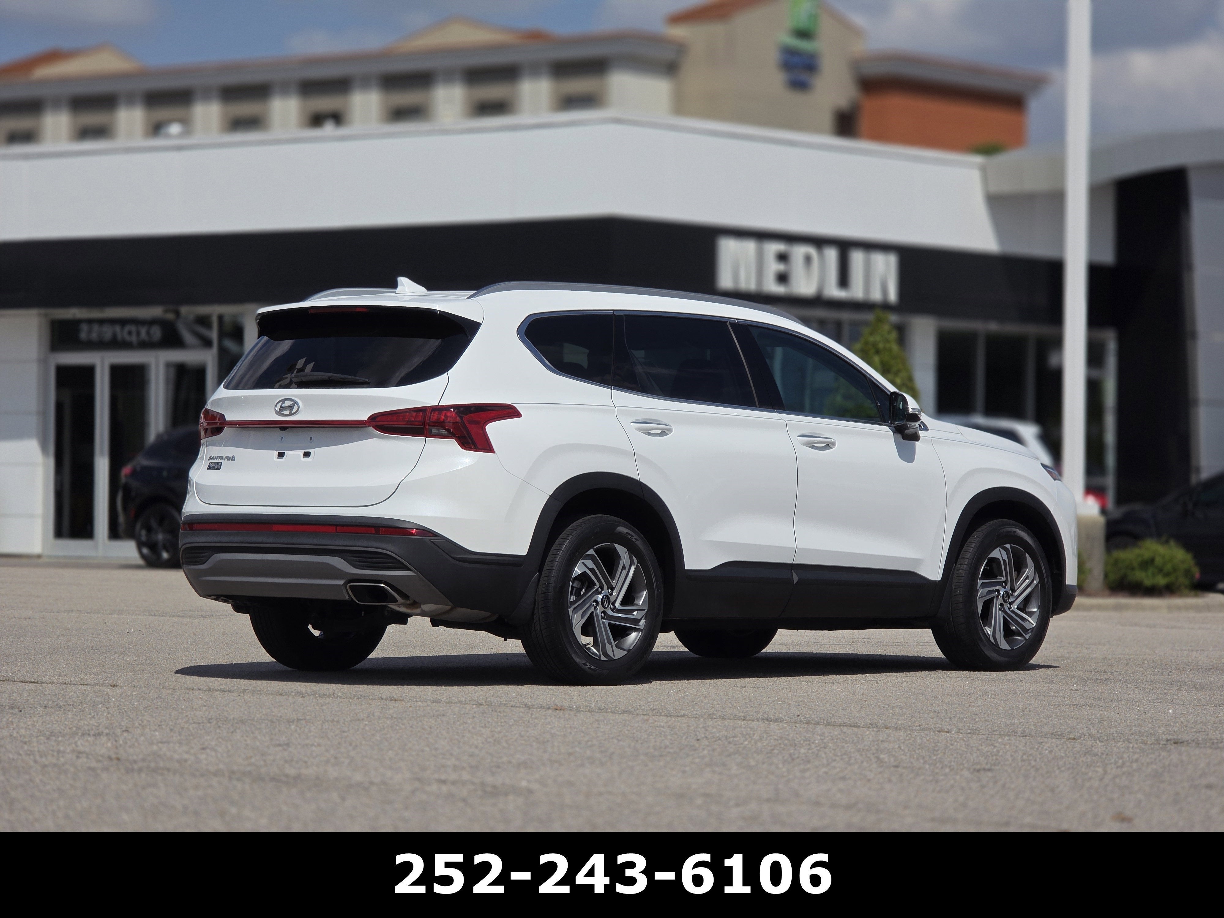 2023 Hyundai SANTA FE SEL