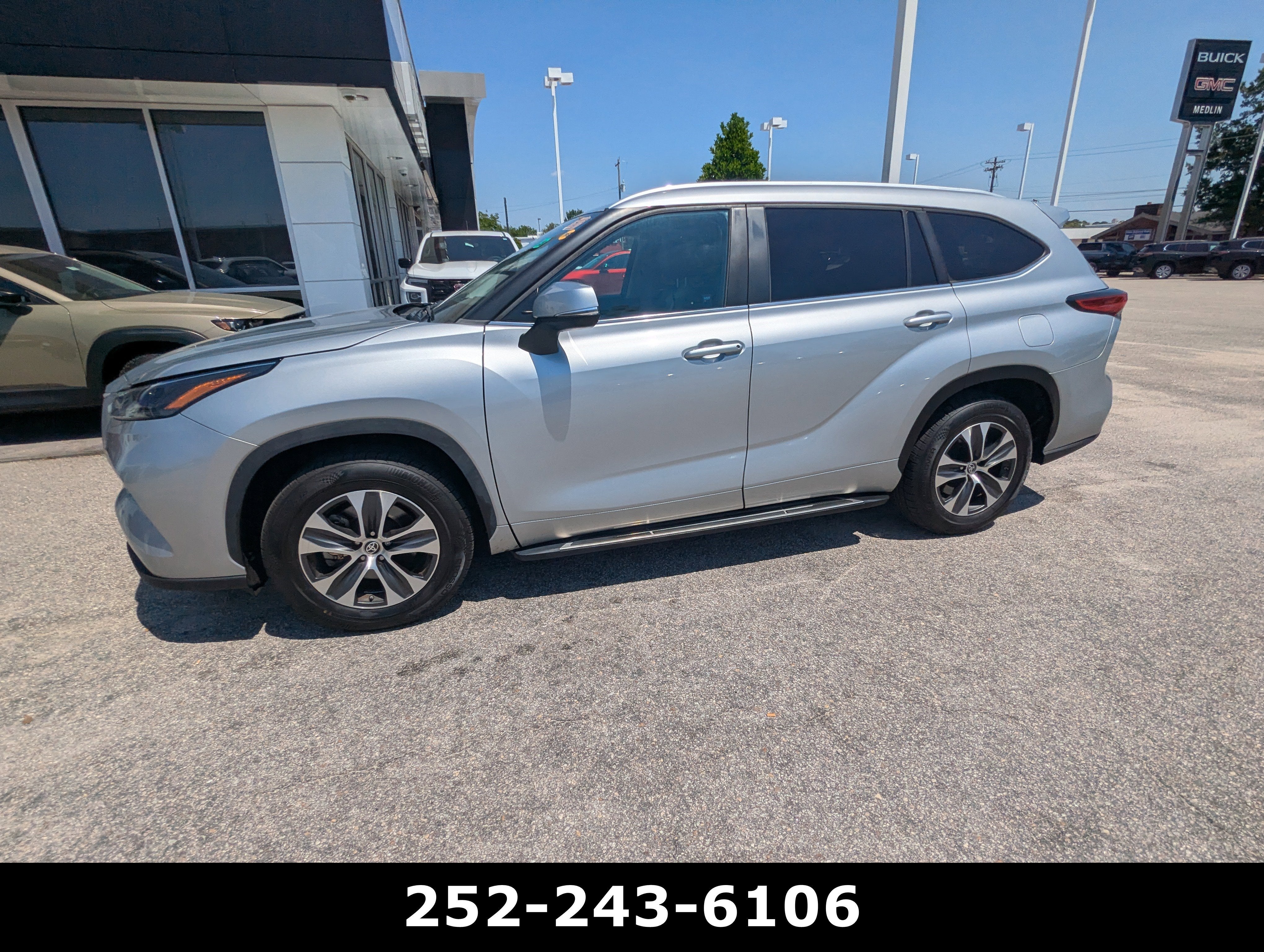 2023 Toyota Highlander L