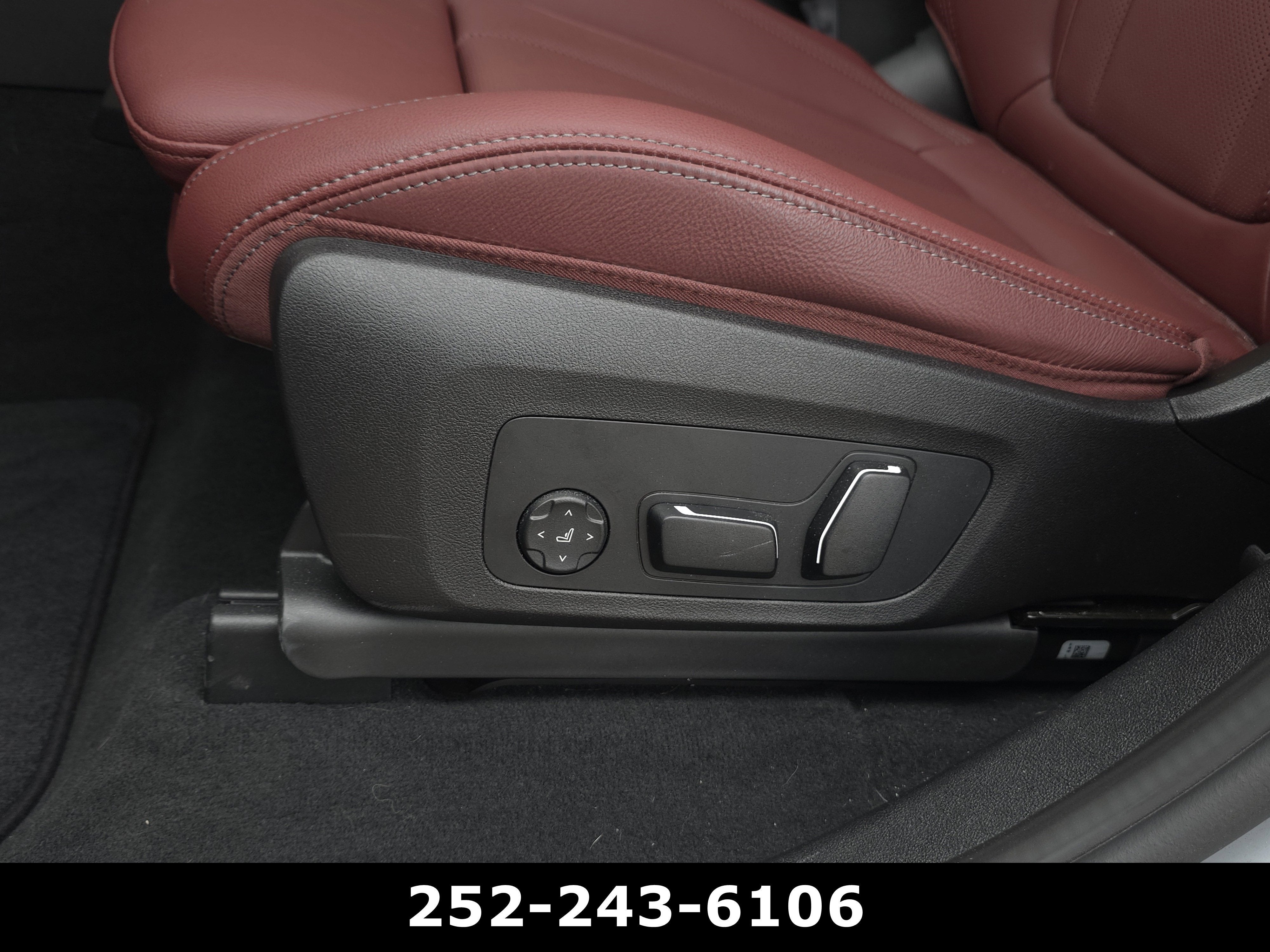 2025 BMW X4 xDrive30i