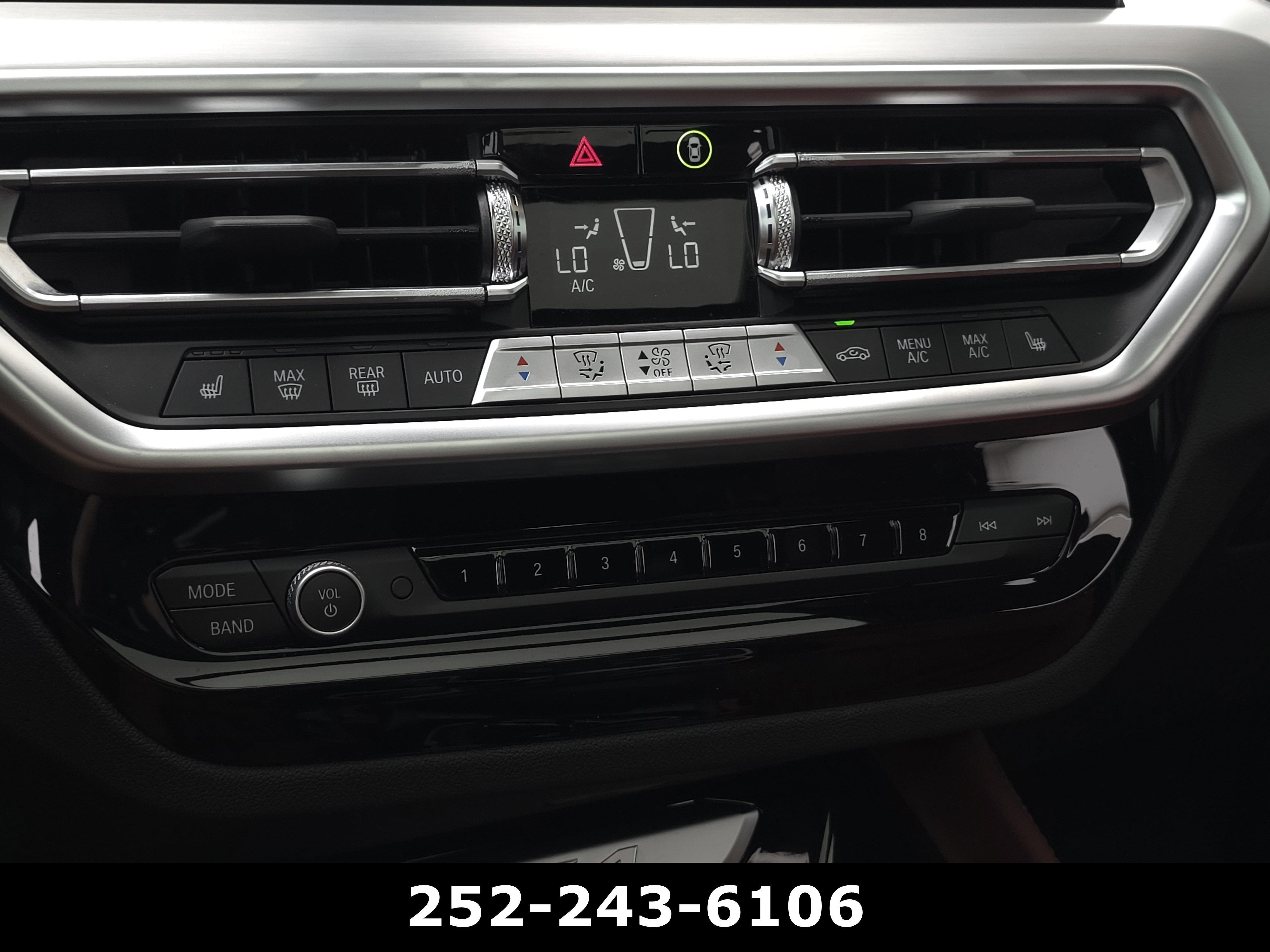 2025 BMW X4 xDrive30i