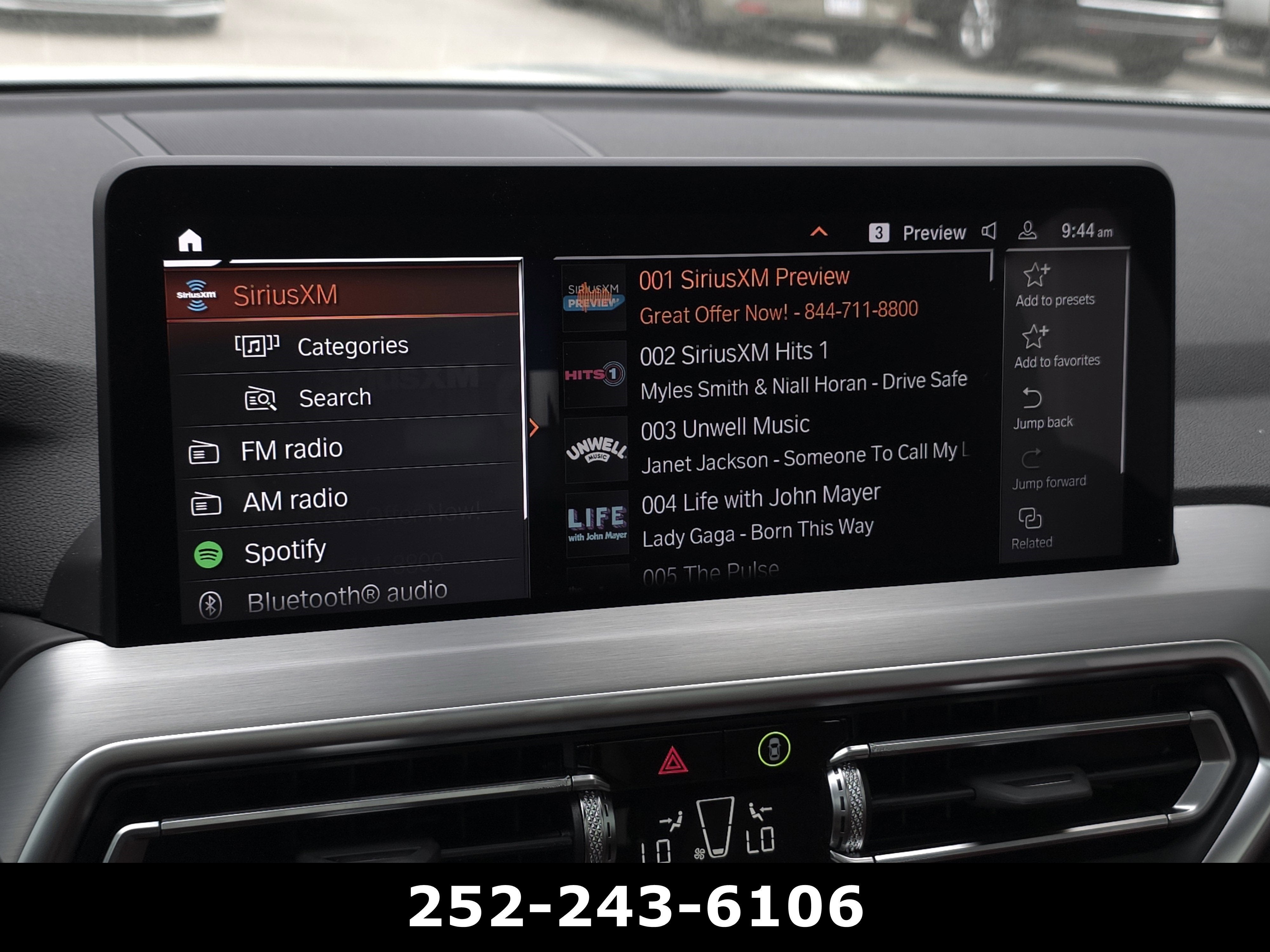 2025 BMW X4 xDrive30i