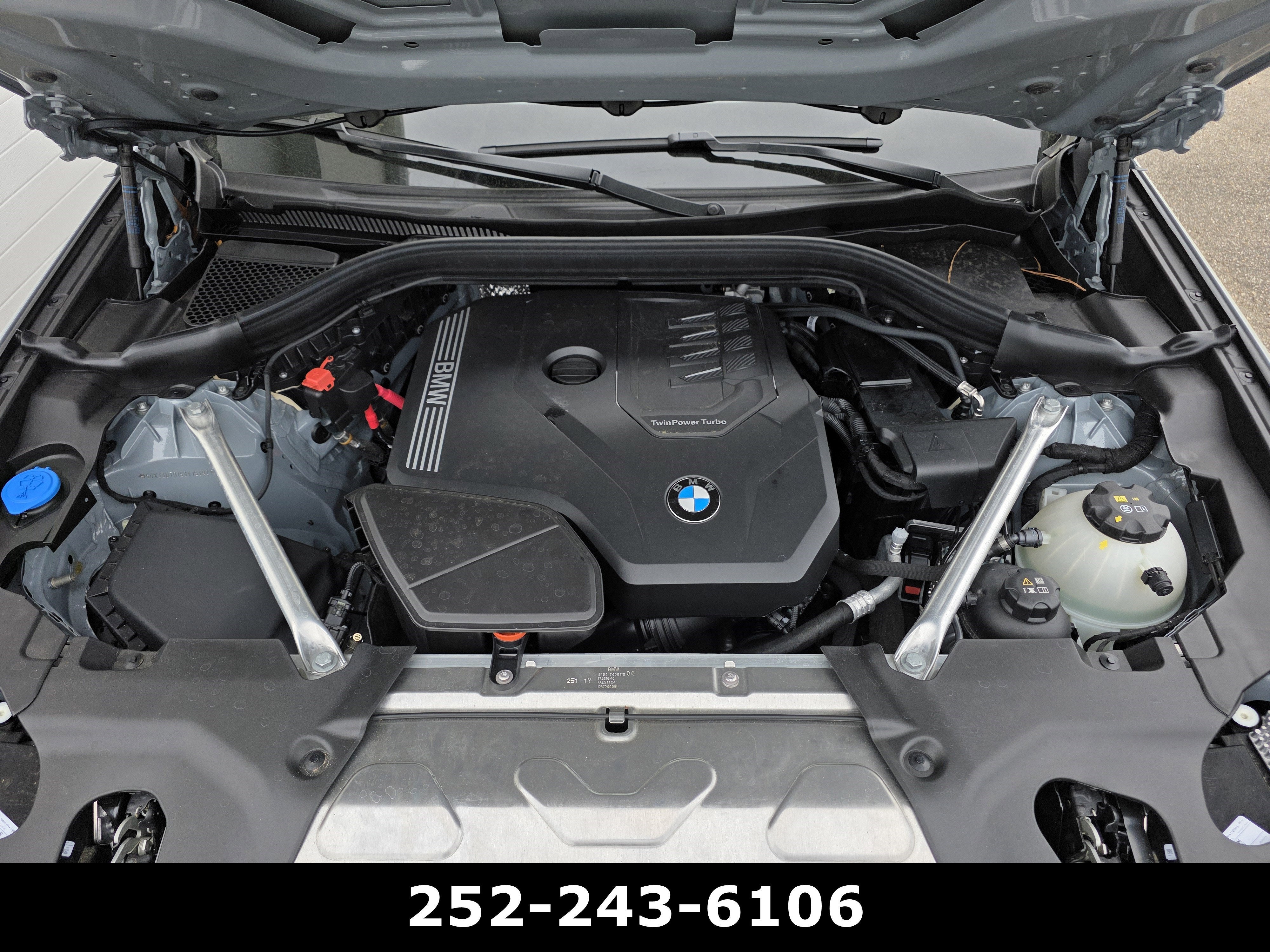 2025 BMW X4 xDrive30i