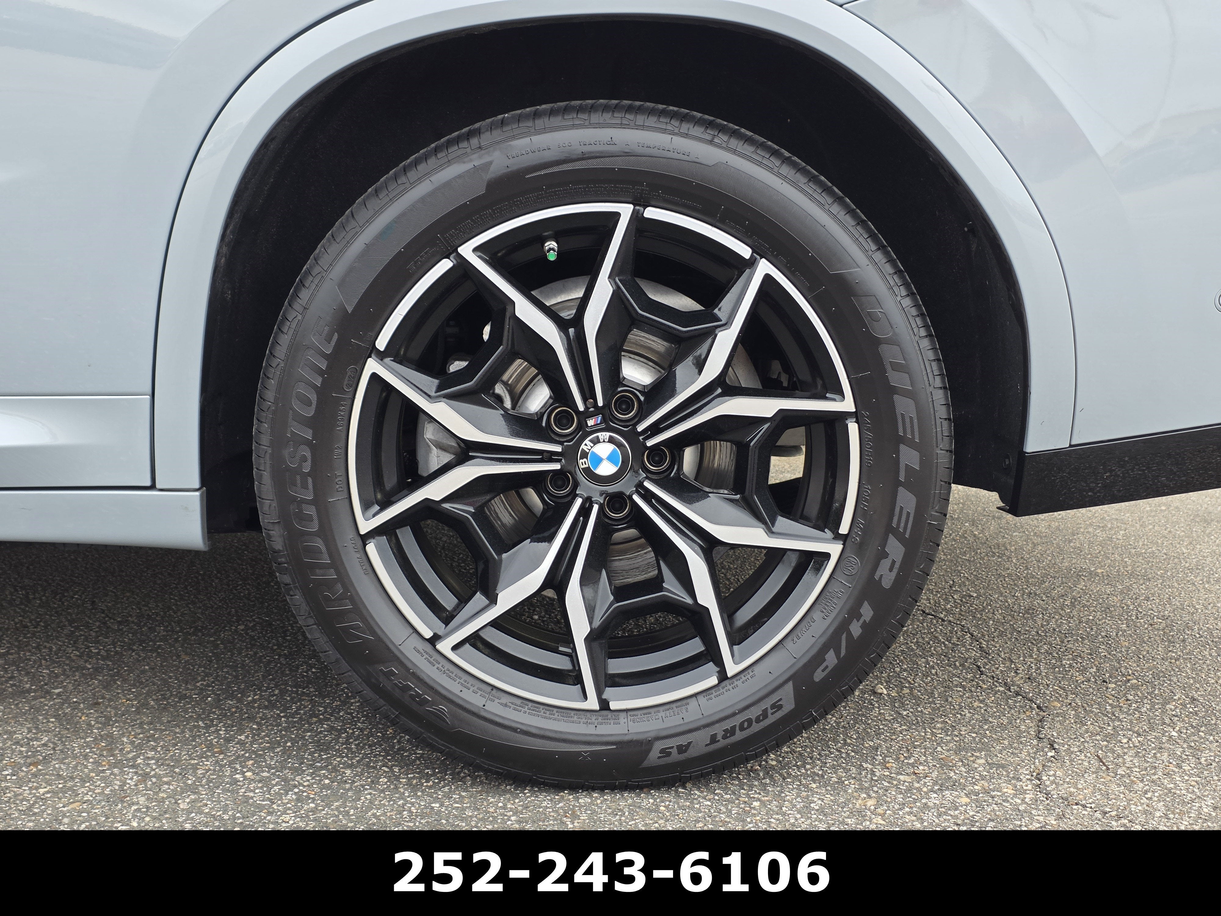 2025 BMW X4 xDrive30i