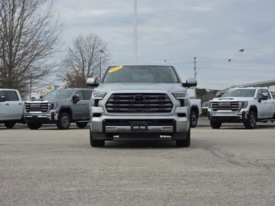2024 Toyota Sequoia SR5