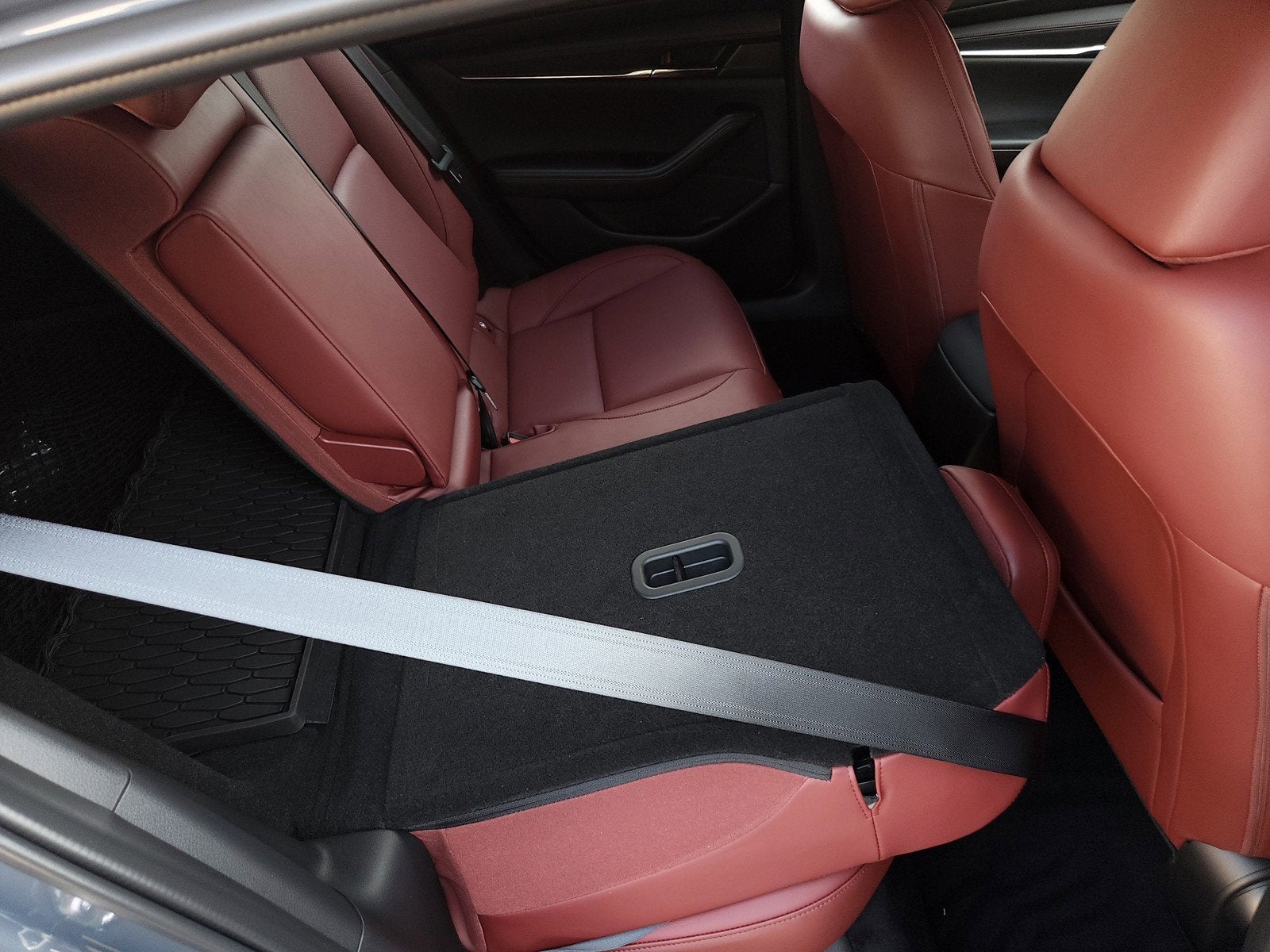 2025 Mazda Mazda3 Hatchback 2.5 S Carbon Edition