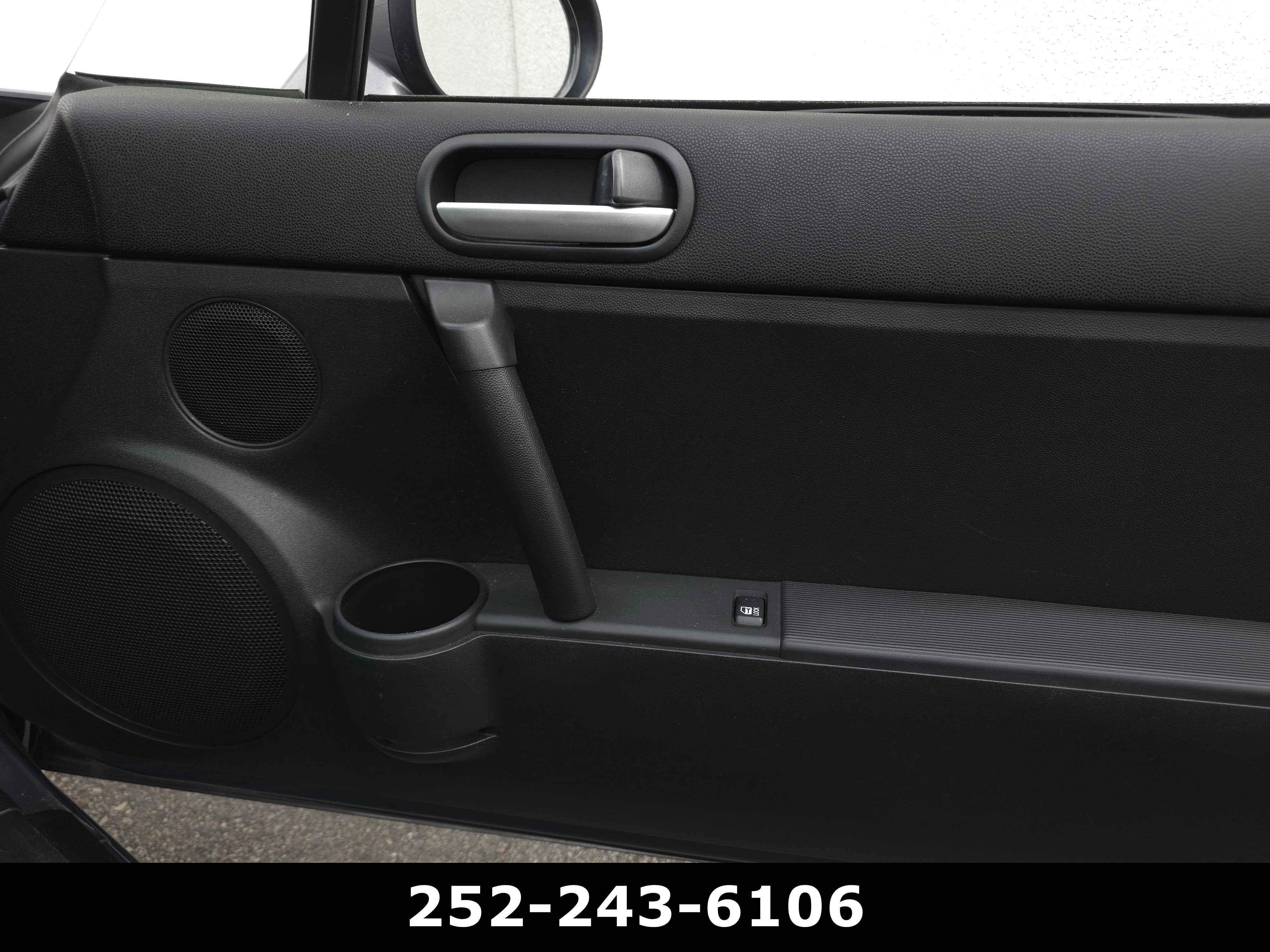 2006 Mazda Mazda MX-5 Miata Touring