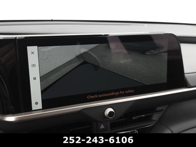 2025 Toyota Crown Signia XLE