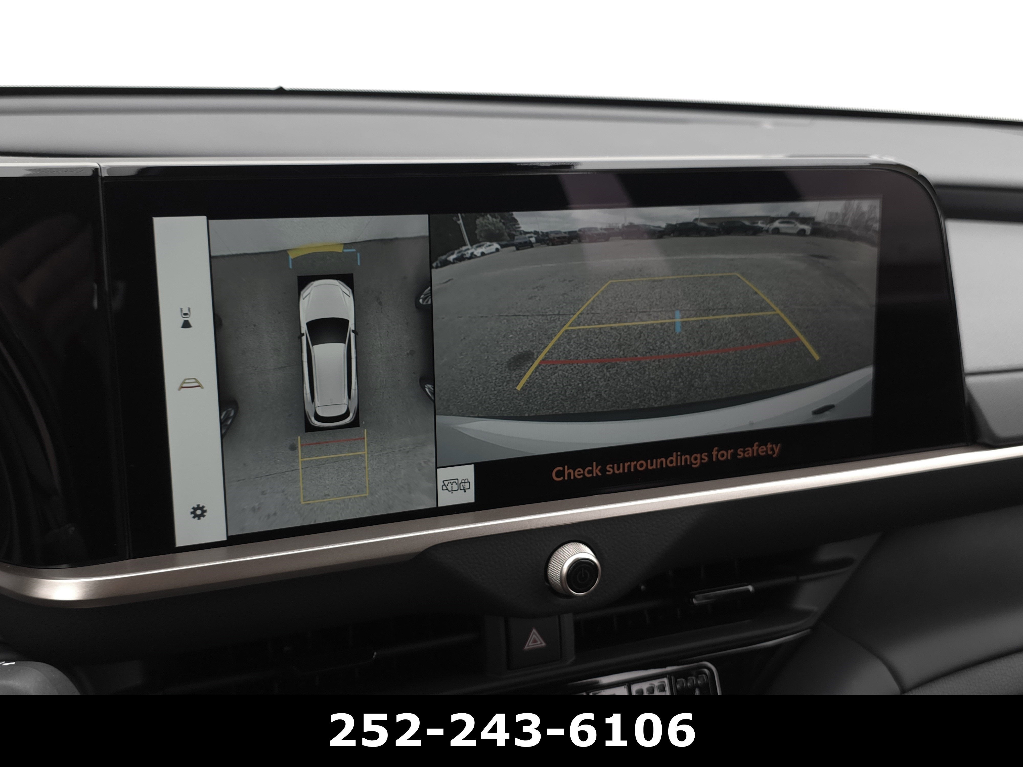 2025 Toyota Crown Signia XLE