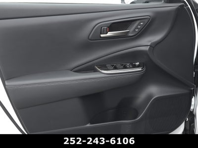 2025 Toyota Crown Signia XLE