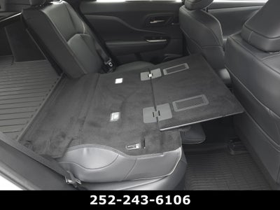 2025 Toyota Crown Signia XLE