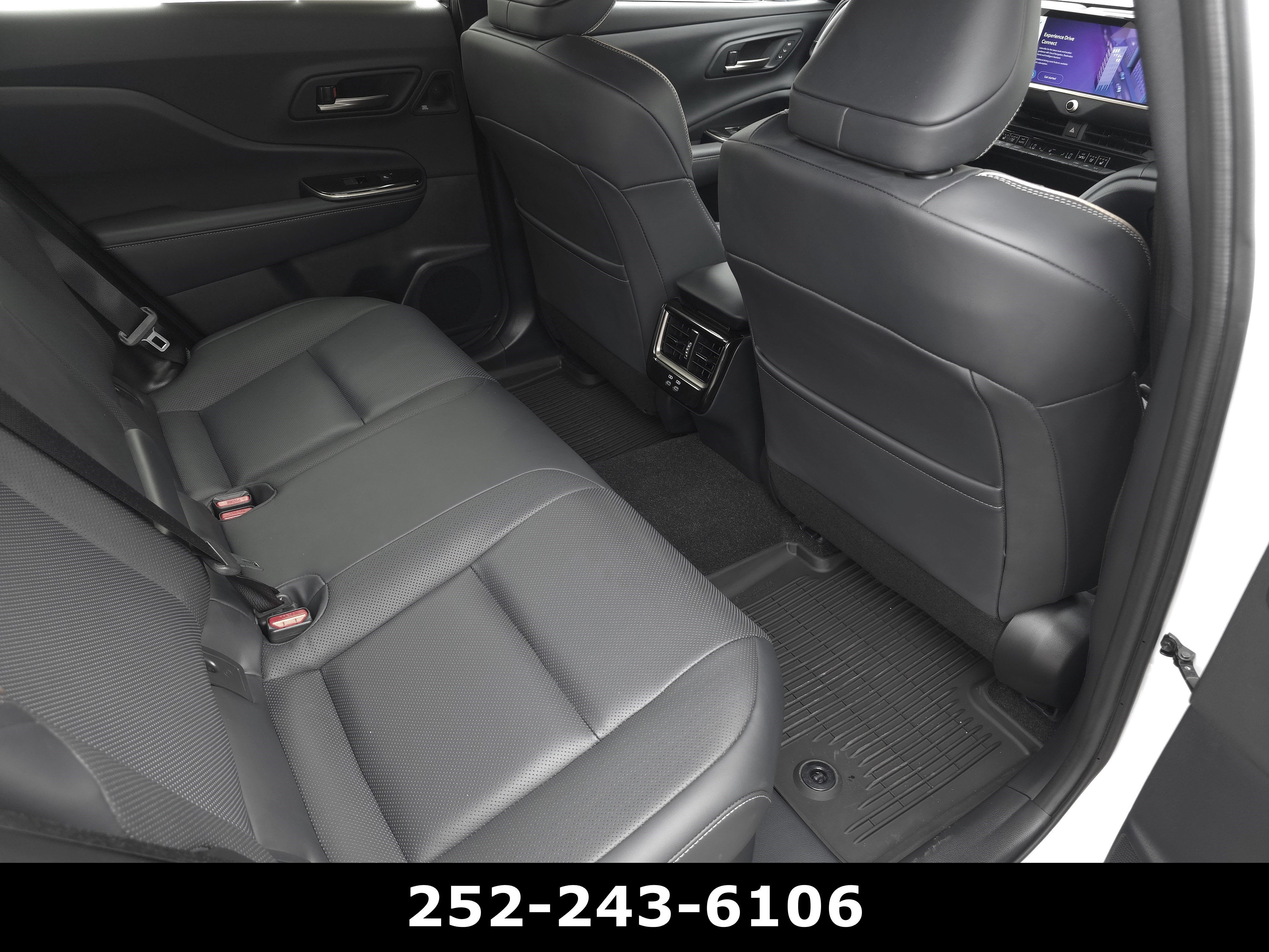 2025 Toyota Crown Signia XLE