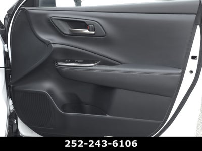 2025 Toyota Crown Signia XLE