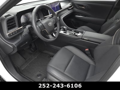 2025 Toyota Crown Signia XLE