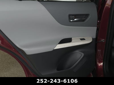 2024 Toyota Venza LE