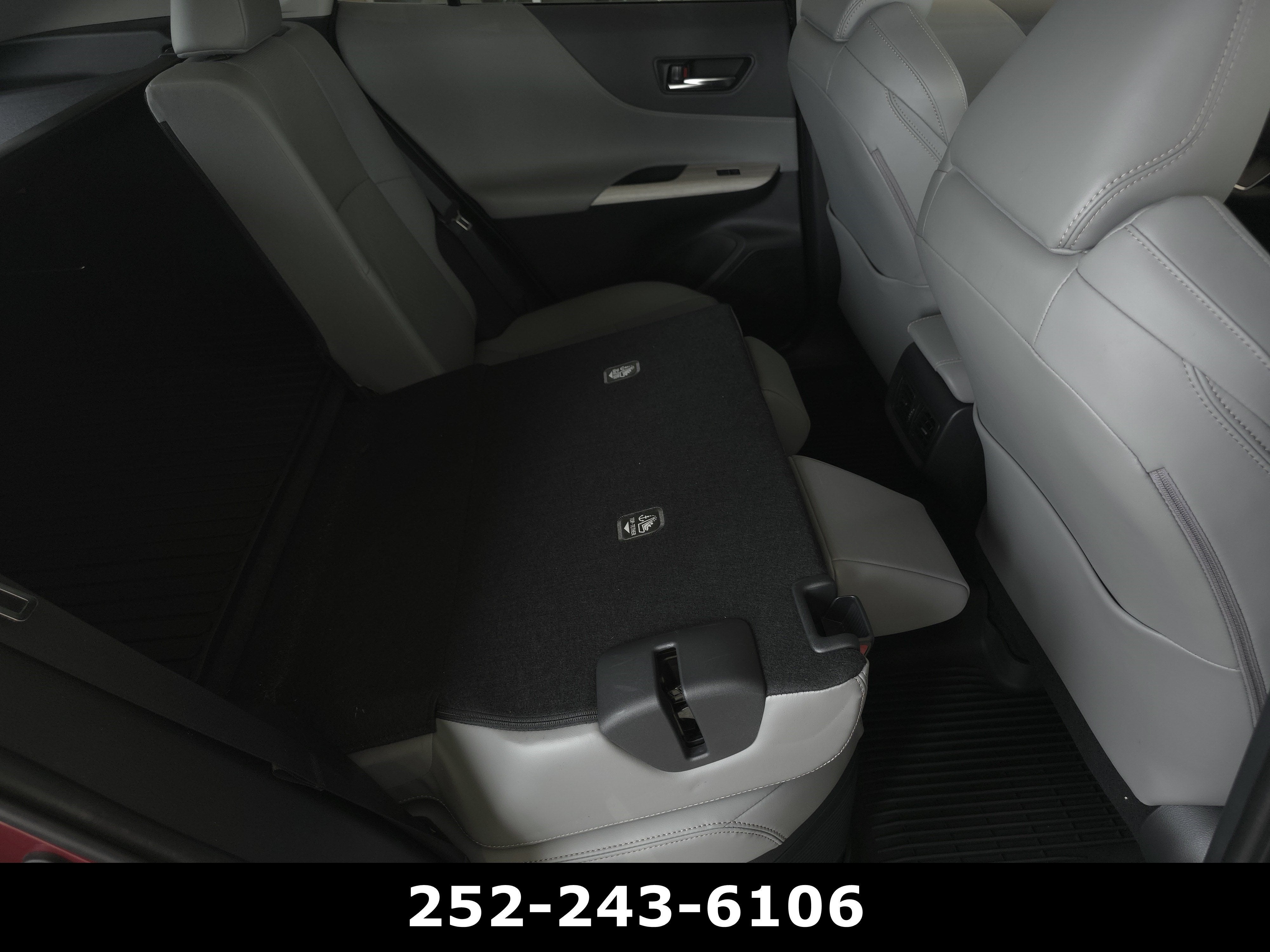 2024 Toyota Venza LE