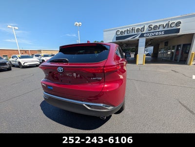 2024 Toyota Venza LE