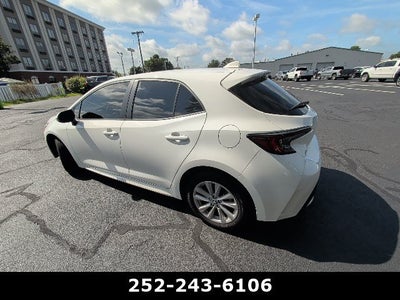 2025 Toyota Corolla Hatchback SE