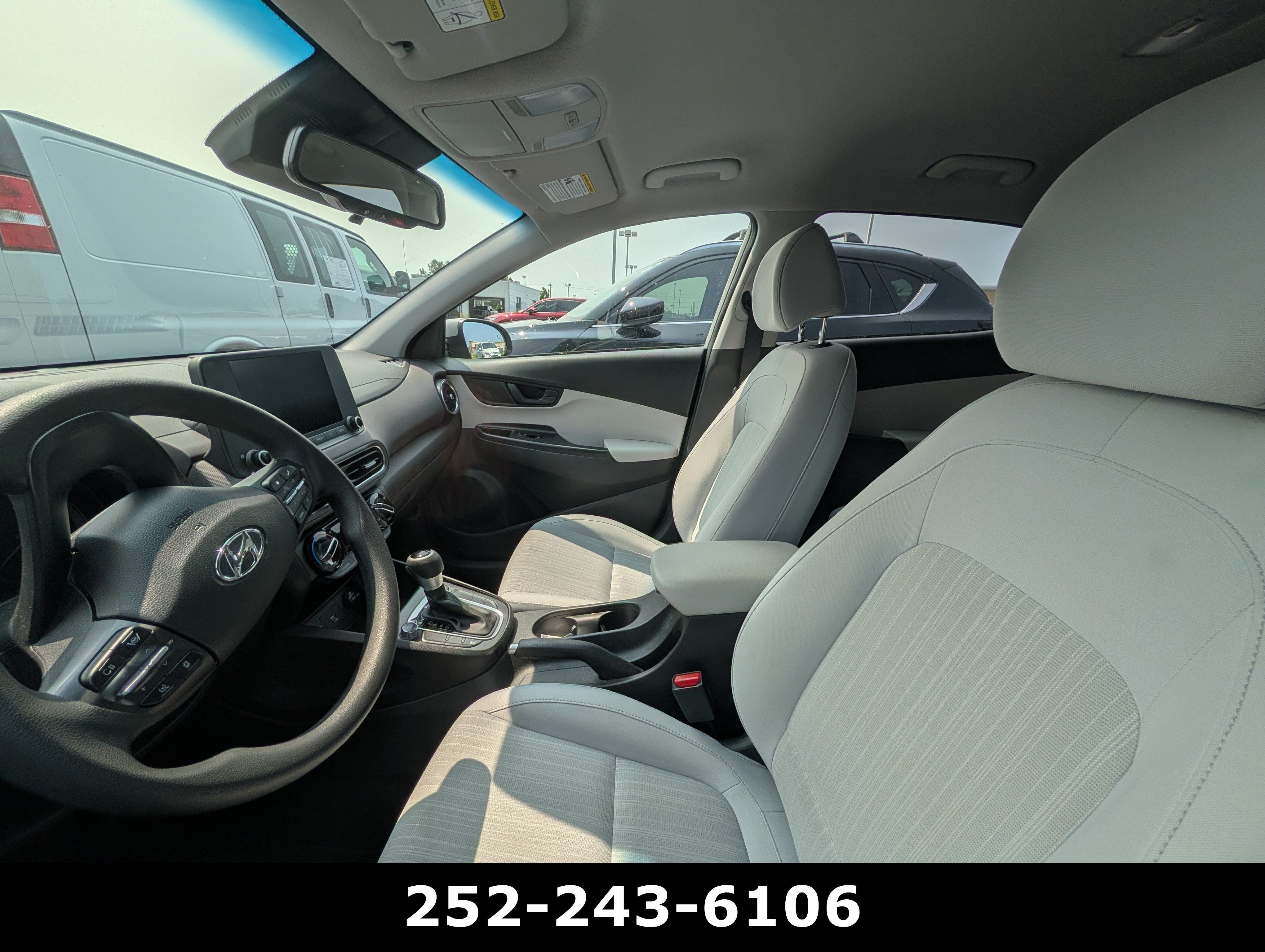 2023 Hyundai KONA SEL