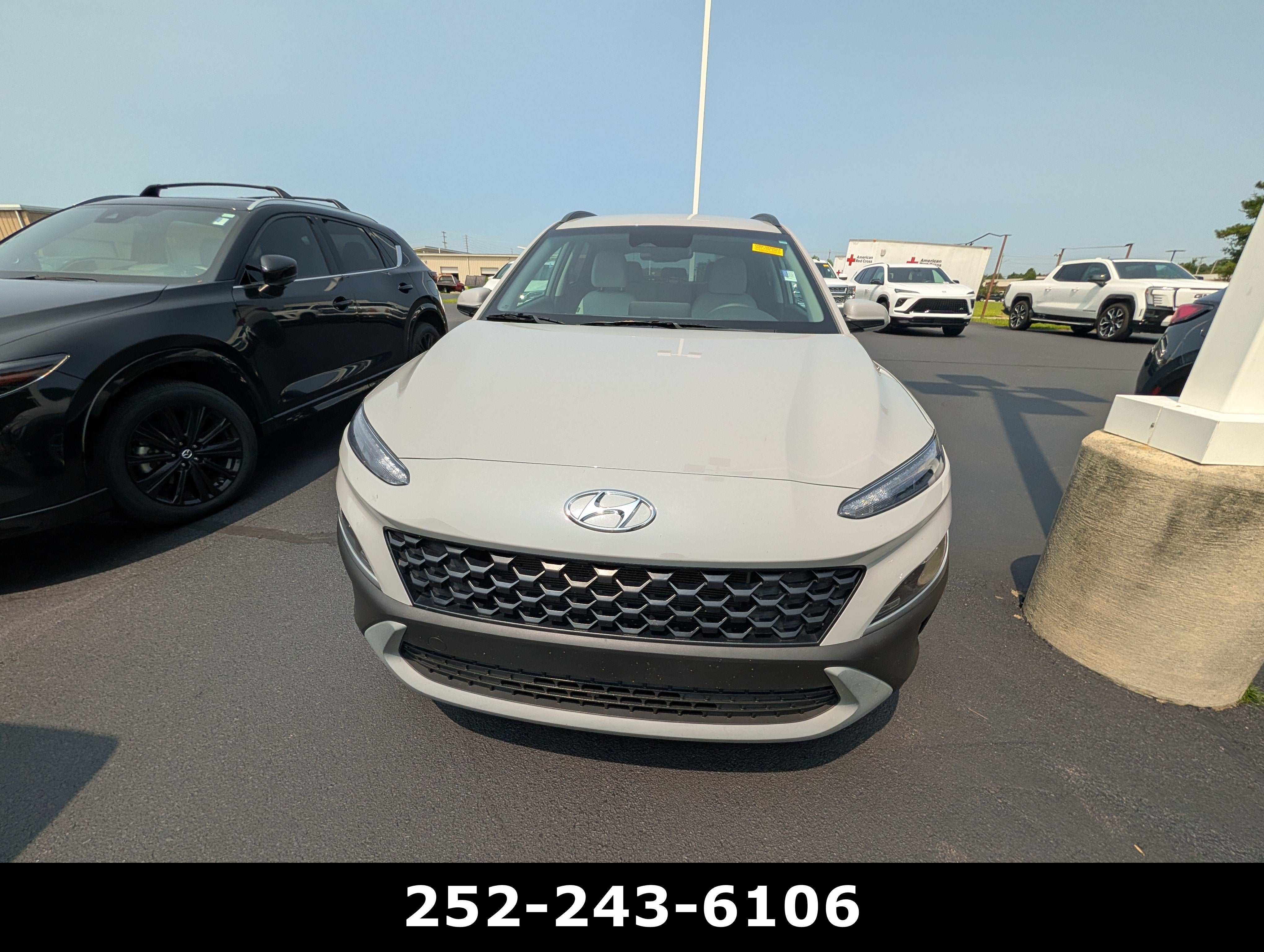 2023 Hyundai KONA SEL