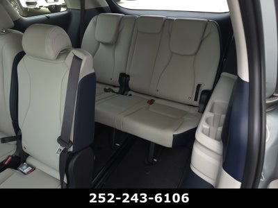 2025 Kia Carnival SX