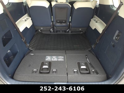 2025 Kia Carnival SX