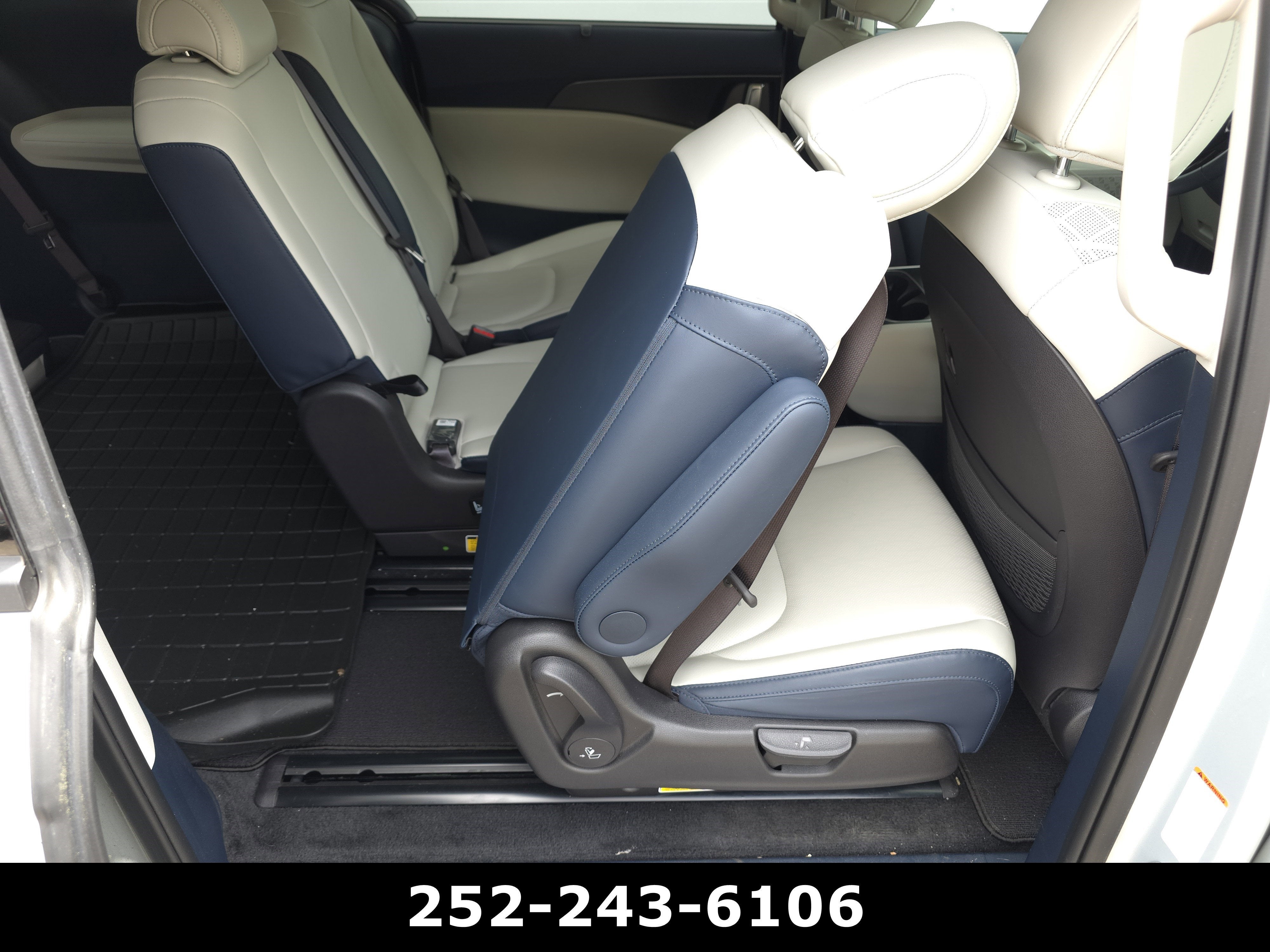 2025 Kia Carnival SX