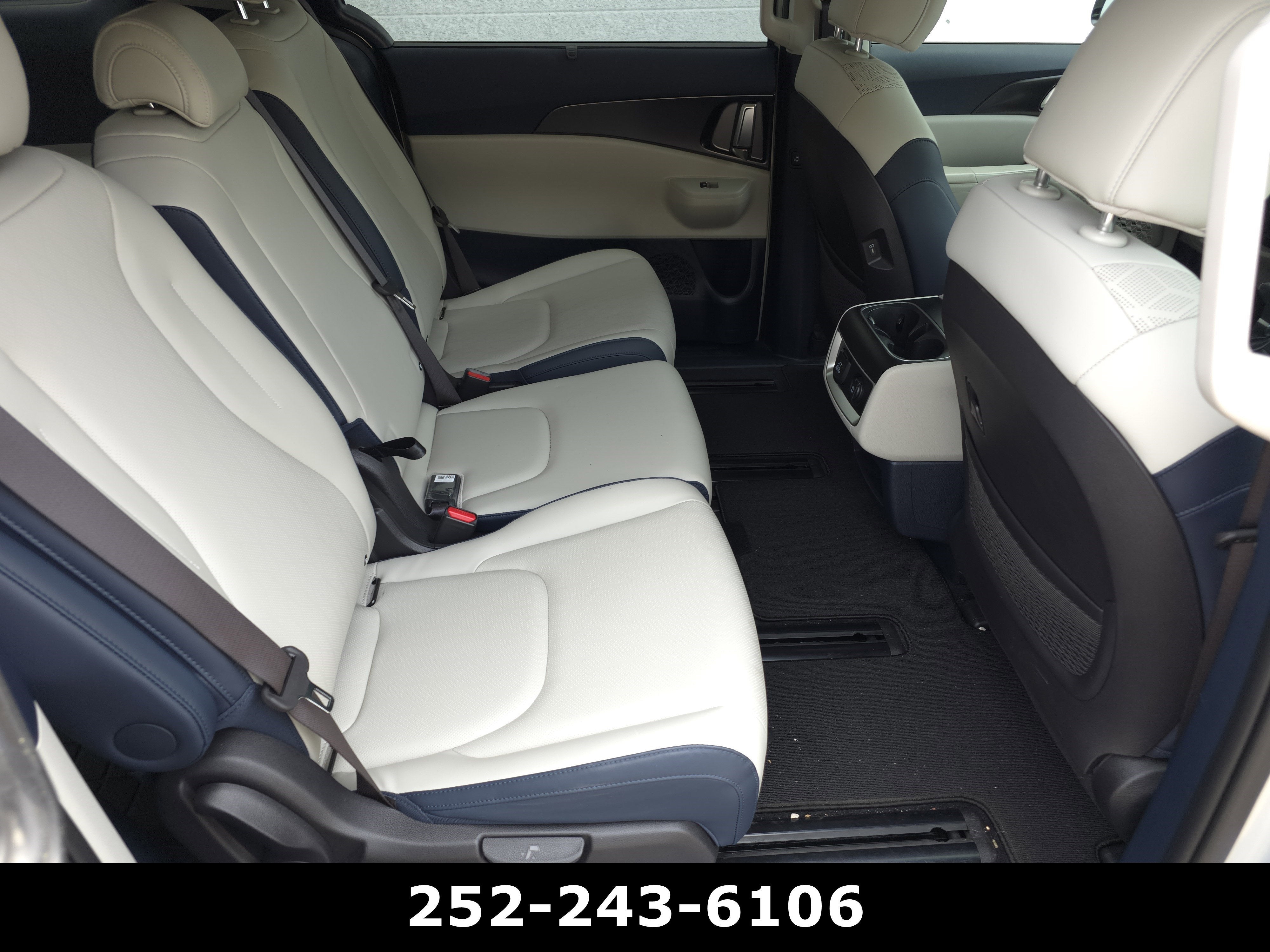 2025 Kia Carnival SX