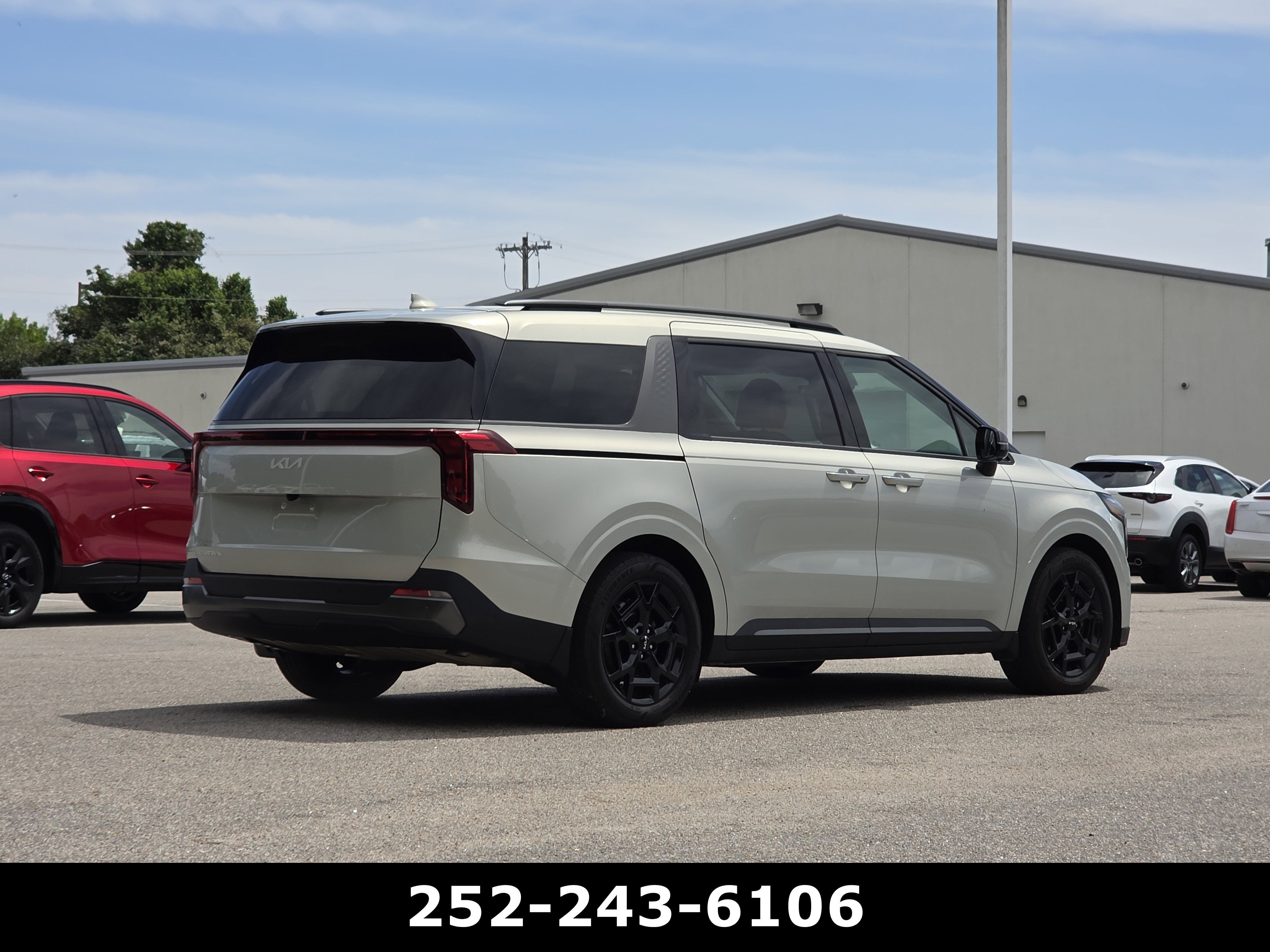 2025 Kia Carnival SX