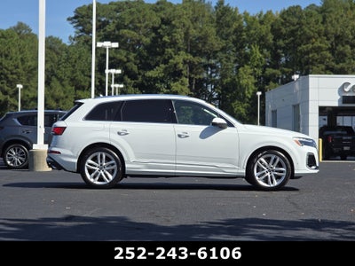 2025 Audi Q7 Premium Plus