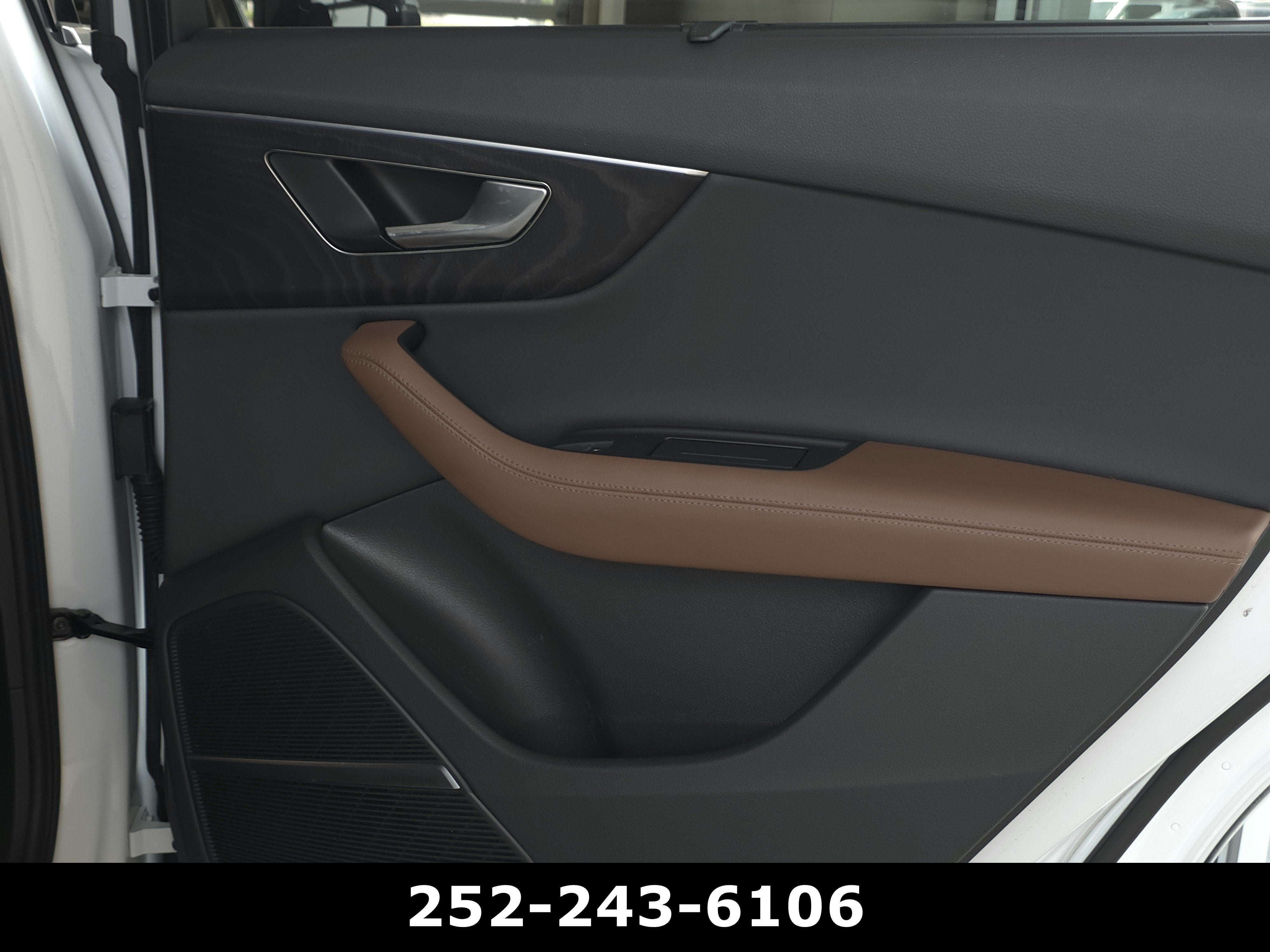 2023 Audi Q7 Premium Plus