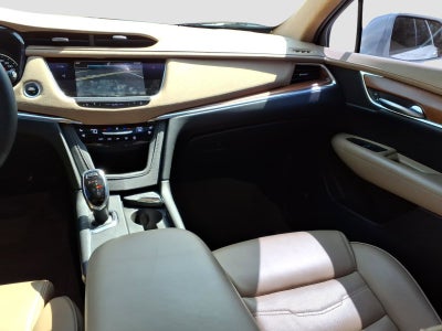 2017 Cadillac XT5 Platinum