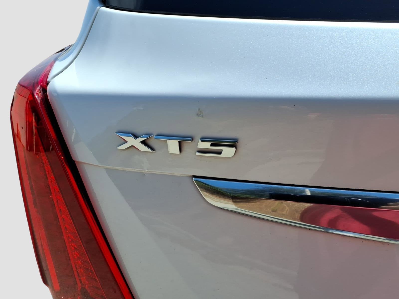 2017 Cadillac XT5 Platinum