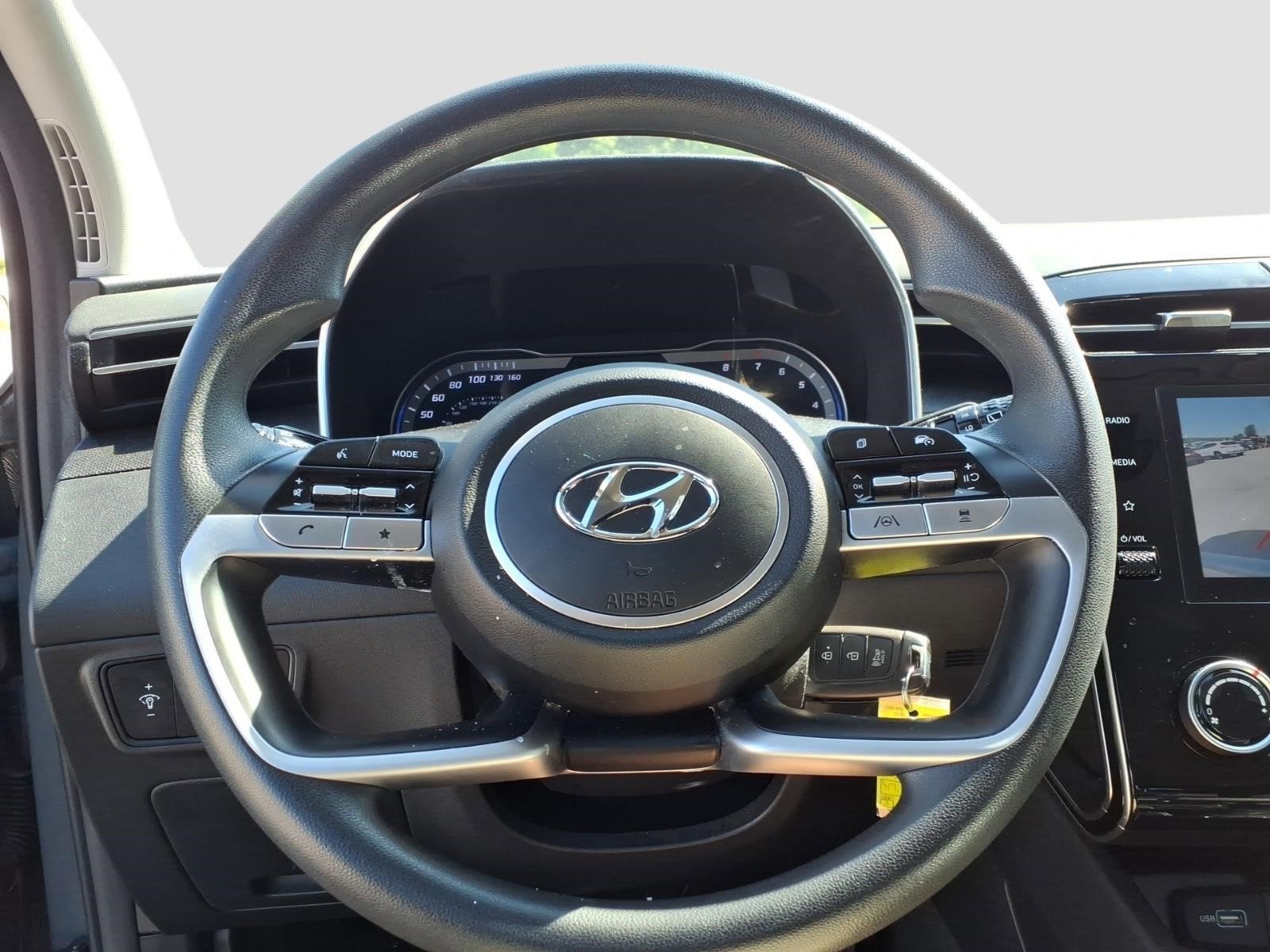 2024 Hyundai TUCSON SE