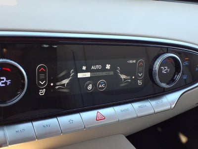 2024 Genesis GV70 2.5T