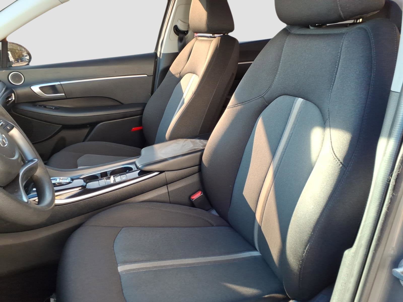 2021 Hyundai SONATA SE