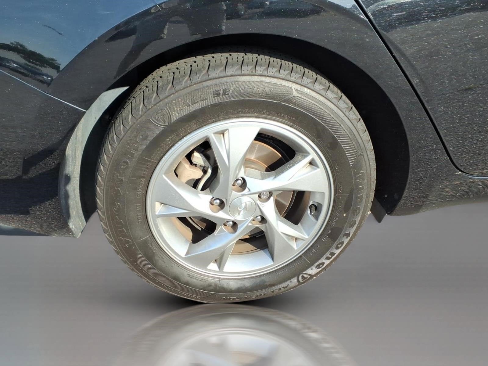 2021 Hyundai ELANTRA SE