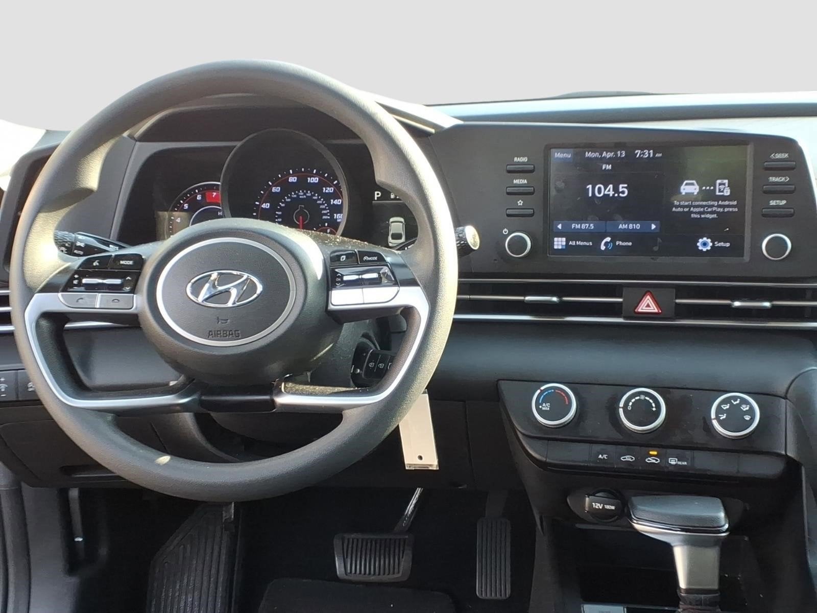 2021 Hyundai ELANTRA SE